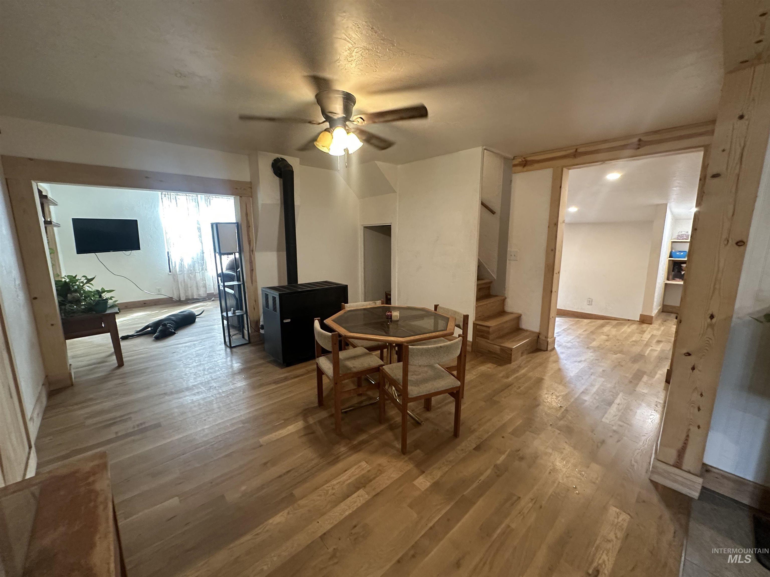322 E 1st St., Emmett, Idaho 83617, 4 Bedrooms, 2 Bathrooms, Residential For Sale, Price $347,777,MLS 99000023