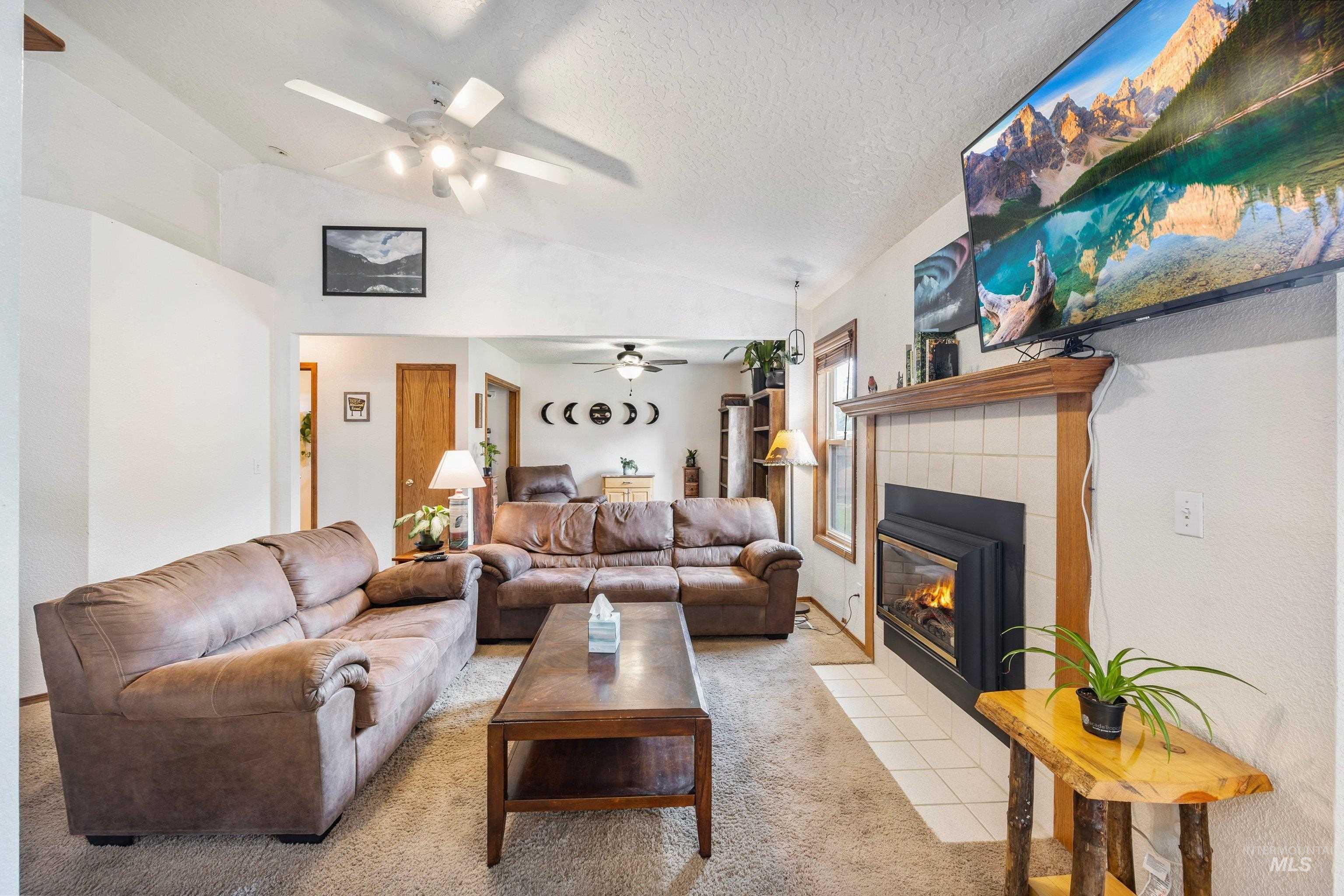 4109 N Eiguren Place, Boise, Idaho 83703, 3 Bedrooms, 2 Bathrooms, Residential For Sale, Price $499,000,MLS 99000025