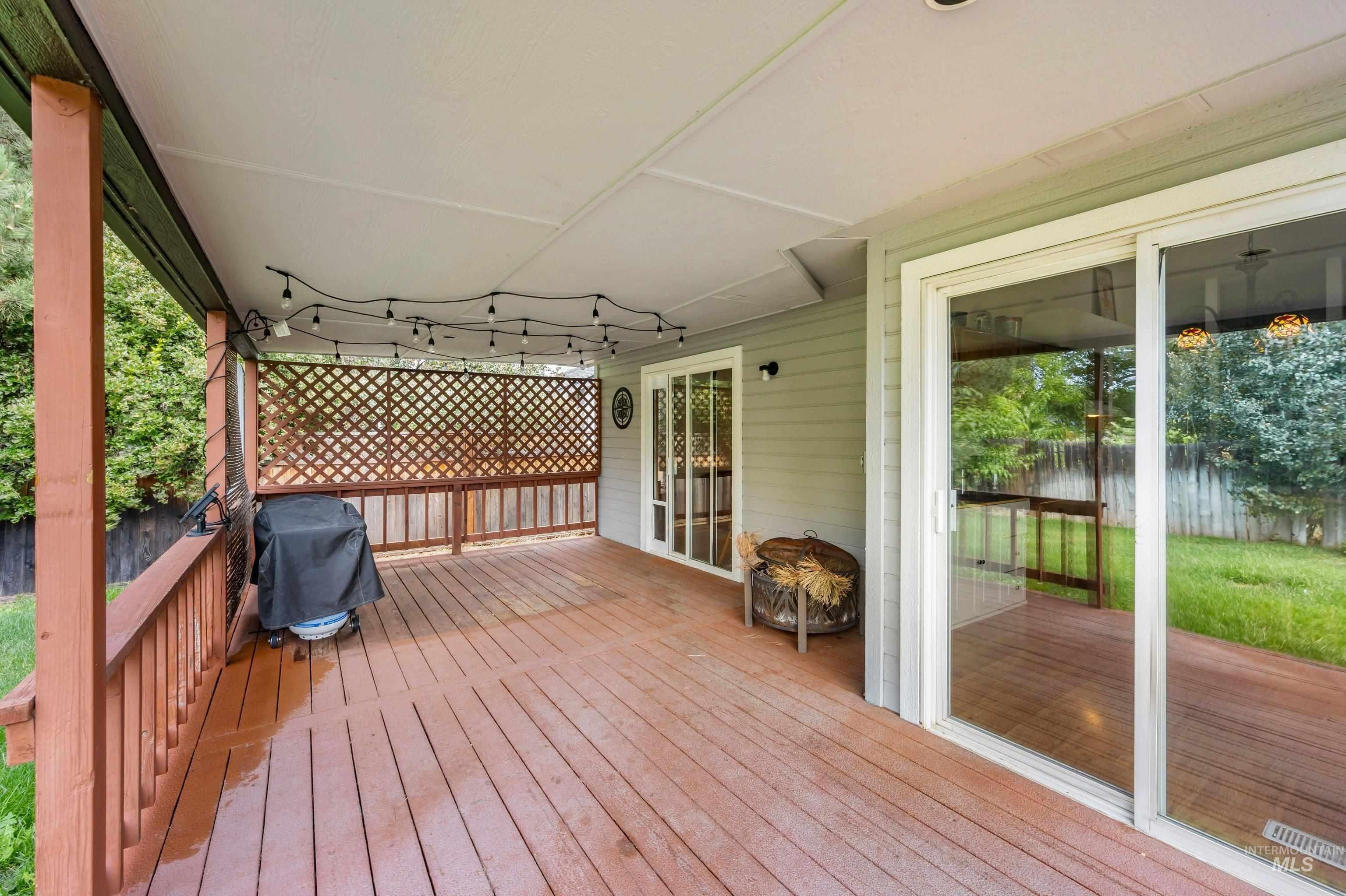 4109 N Eiguren Place, Boise, Idaho 83703, 3 Bedrooms, 2 Bathrooms, Residential For Sale, Price $499,000,MLS 99000025