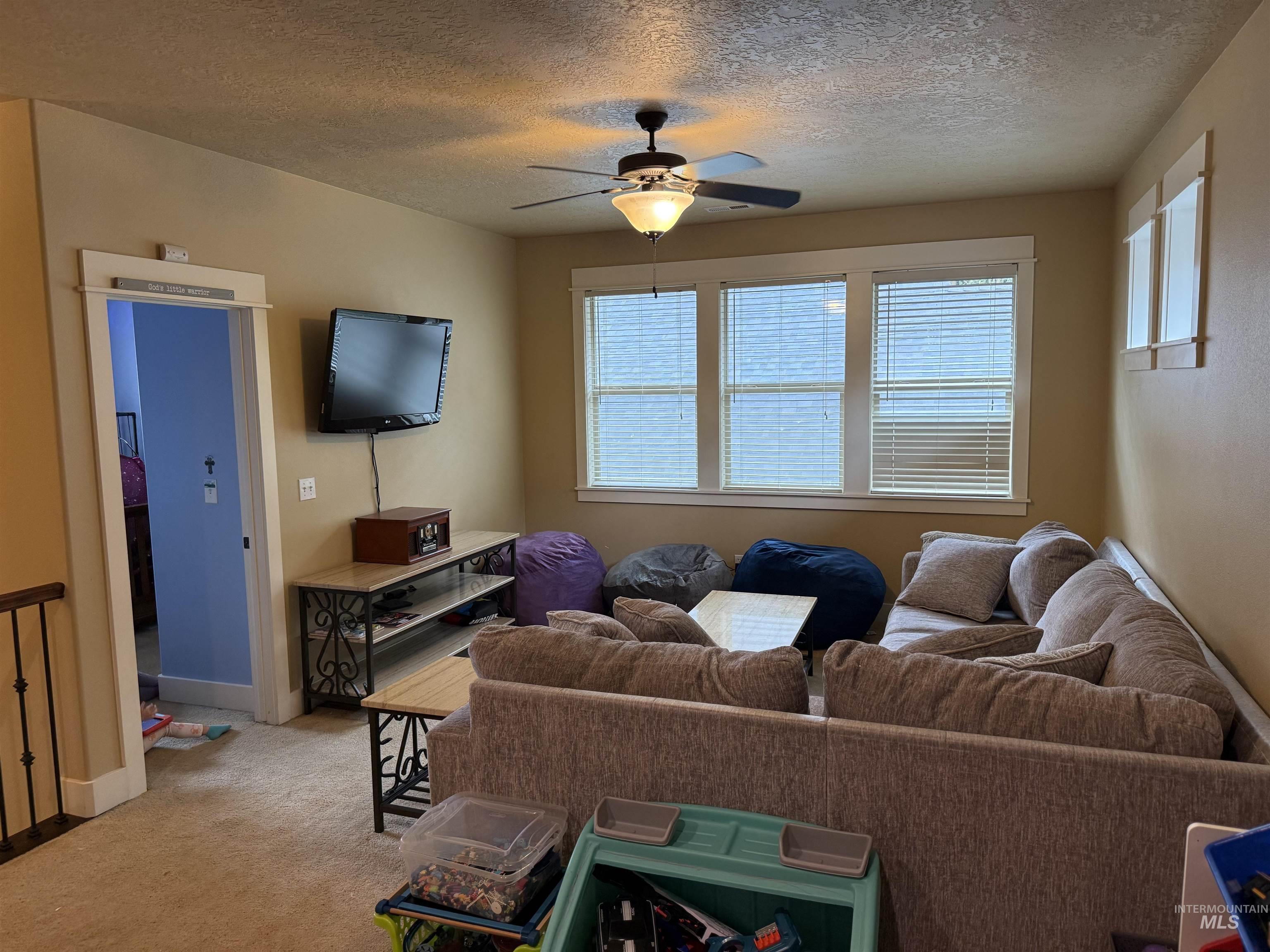 1901 S Stream Pointe Ln, Eagle, Idaho 83616, 3 Bedrooms, 2.5 Bathrooms, Residential For Sale, Price $775,000,MLS 99000028