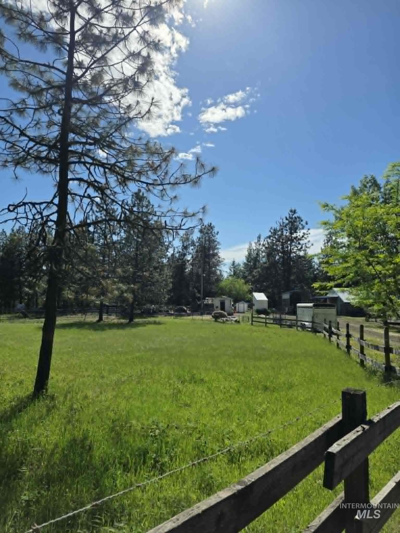 3871 Lakeview Road, Orofino, Idaho 83544, 3 Bedrooms, 2 Bathrooms, Residential For Sale, Price $650,000,MLS 99000029