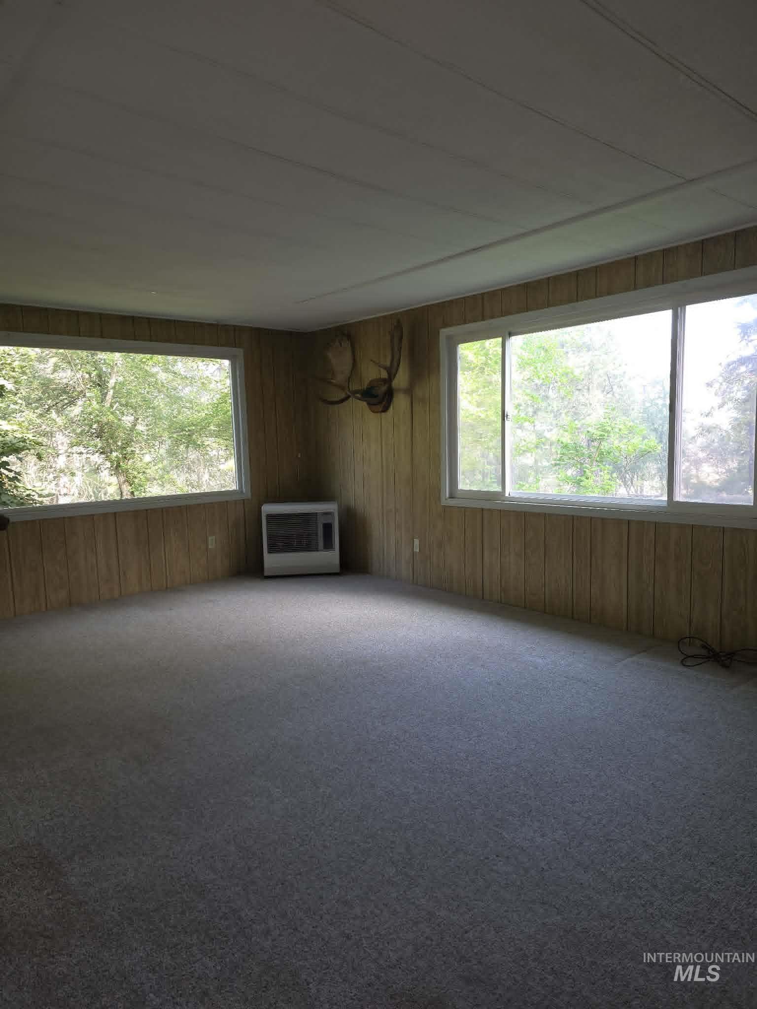 3871 Lakeview Road, Orofino, Idaho 83544, 3 Bedrooms, 2 Bathrooms, Residential For Sale, Price $650,000,MLS 99000029