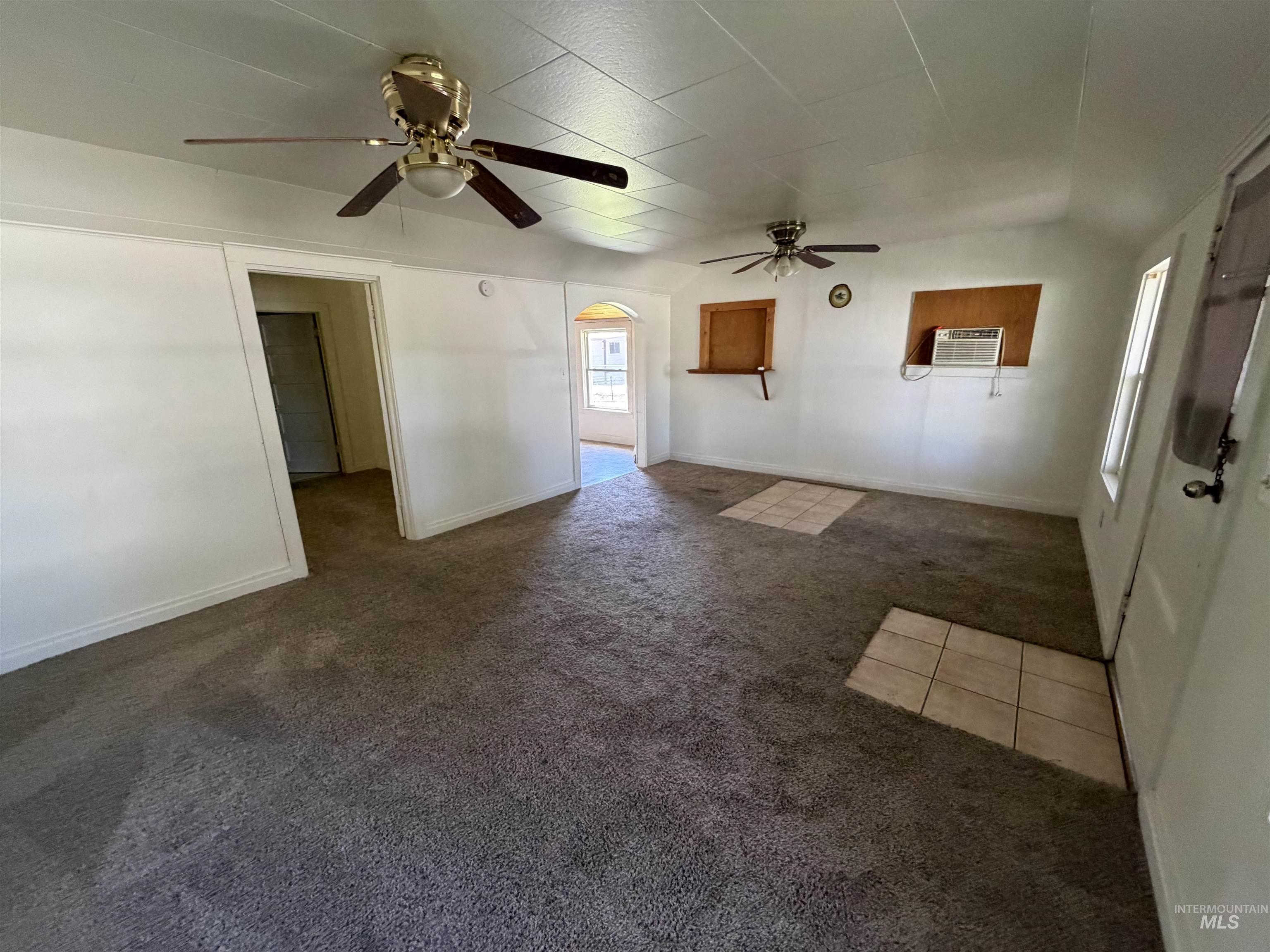 110 S 11th East, Mountain Home, Idaho 83647, 2 Bedrooms, 1 Bathroom, Residential For Sale, Price $169,900,MLS 99000033