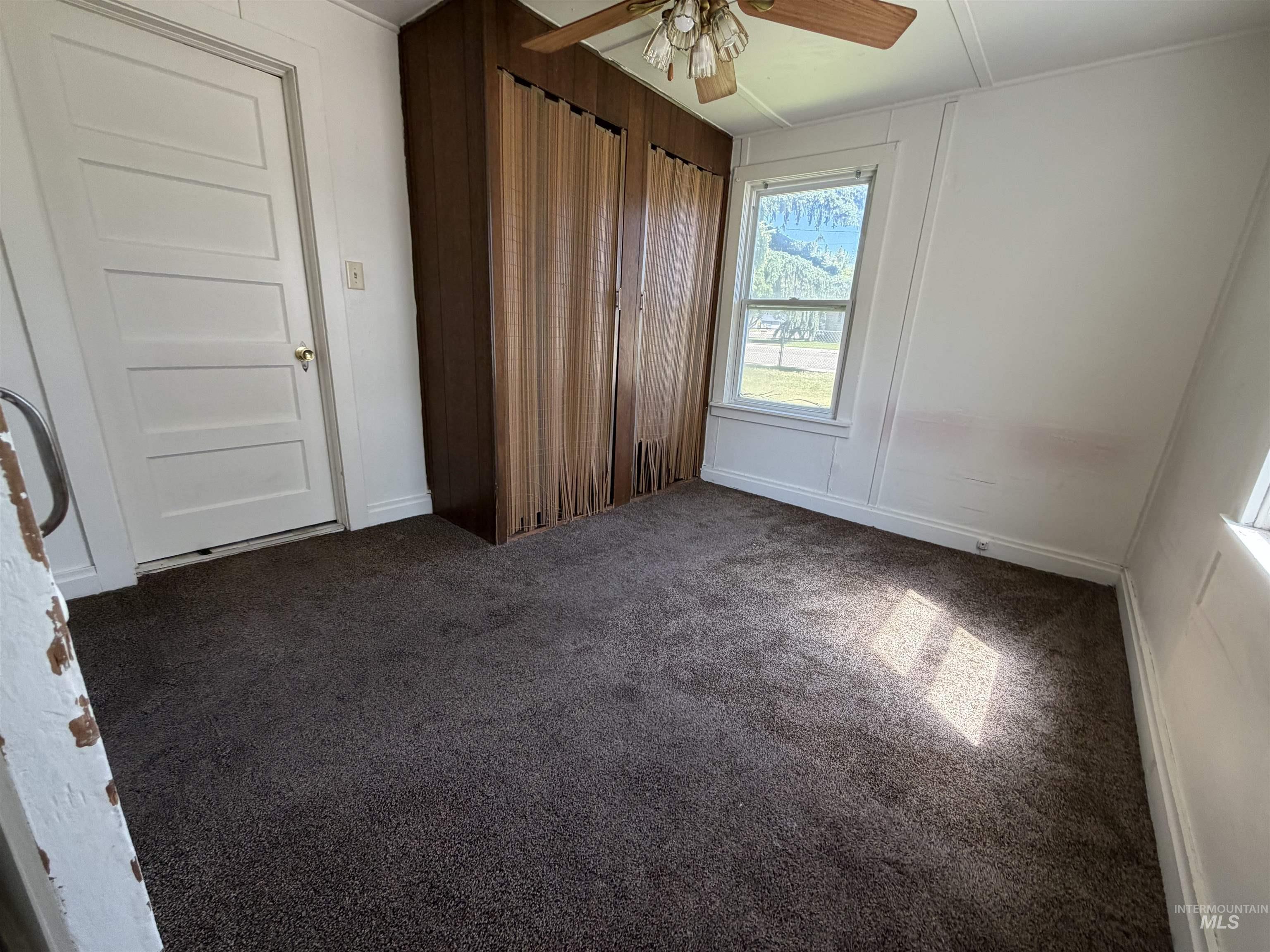110 S 11th East, Mountain Home, Idaho 83647, 2 Bedrooms, 1 Bathroom, Residential For Sale, Price $169,900,MLS 99000033