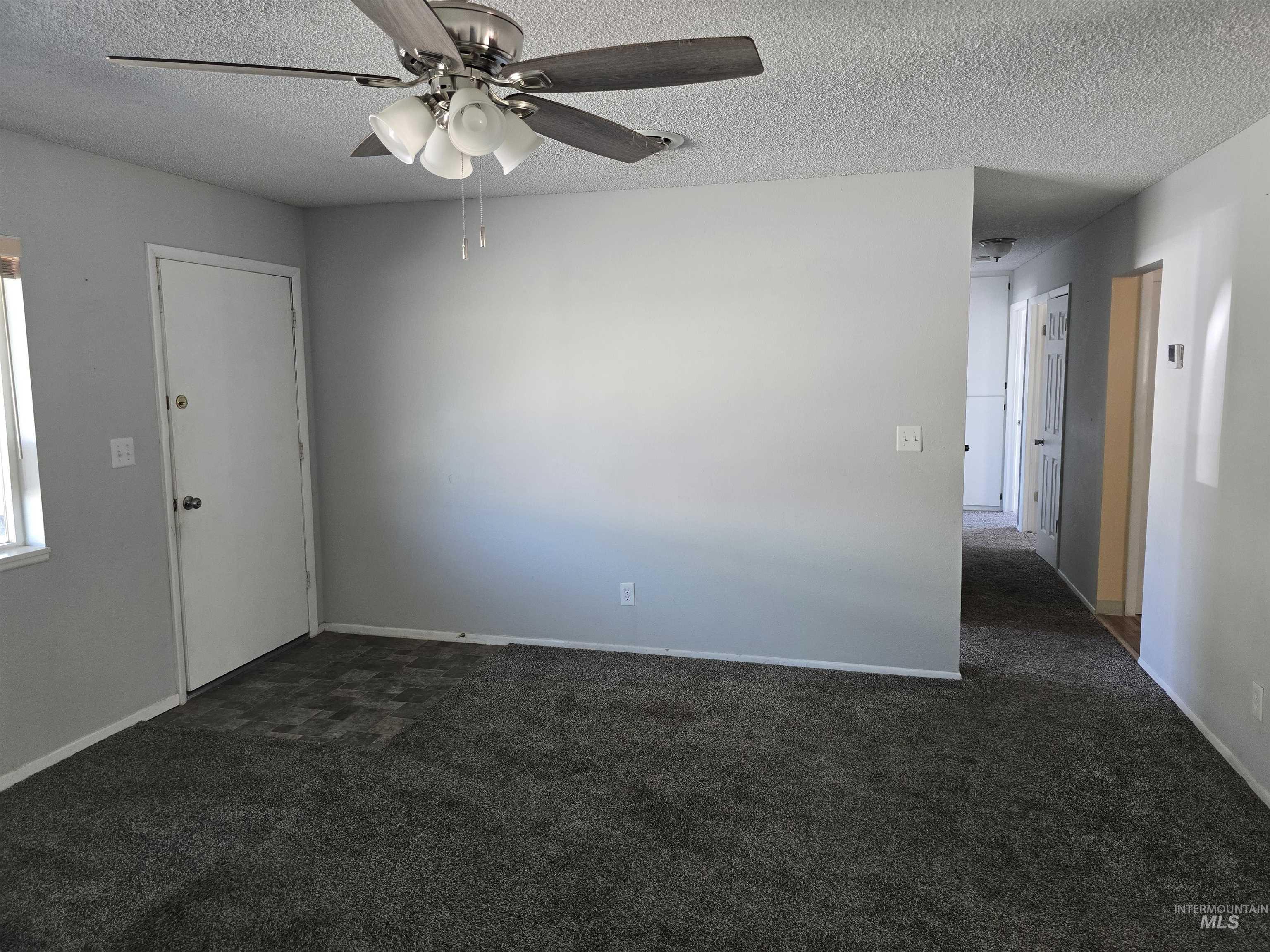 1011 S Cleveland St., Jerome, Idaho 83338, 3 Bedrooms, 1 Bathroom, Residential For Sale, Price $250,200,MLS 99000051