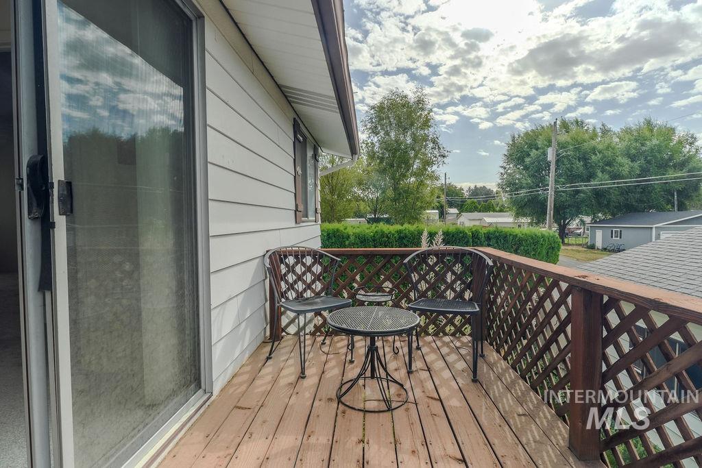 421 E Avenue E, Jerome, Idaho 83338, 4 Bedrooms, 2.5 Bathrooms, Residential For Sale, Price $349,999,MLS 99000054