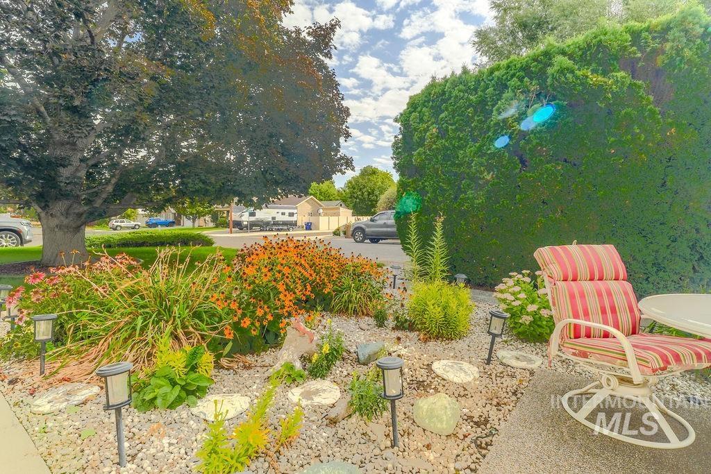 421 E Avenue E, Jerome, Idaho 83338, 4 Bedrooms, 2.5 Bathrooms, Residential For Sale, Price $349,999,MLS 99000054