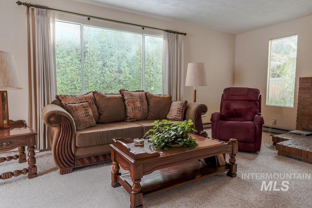 421 E Avenue E, Jerome, Idaho 83338, 4 Bedrooms, 2.5 Bathrooms, Residential For Sale, Price $349,999,MLS 99000054