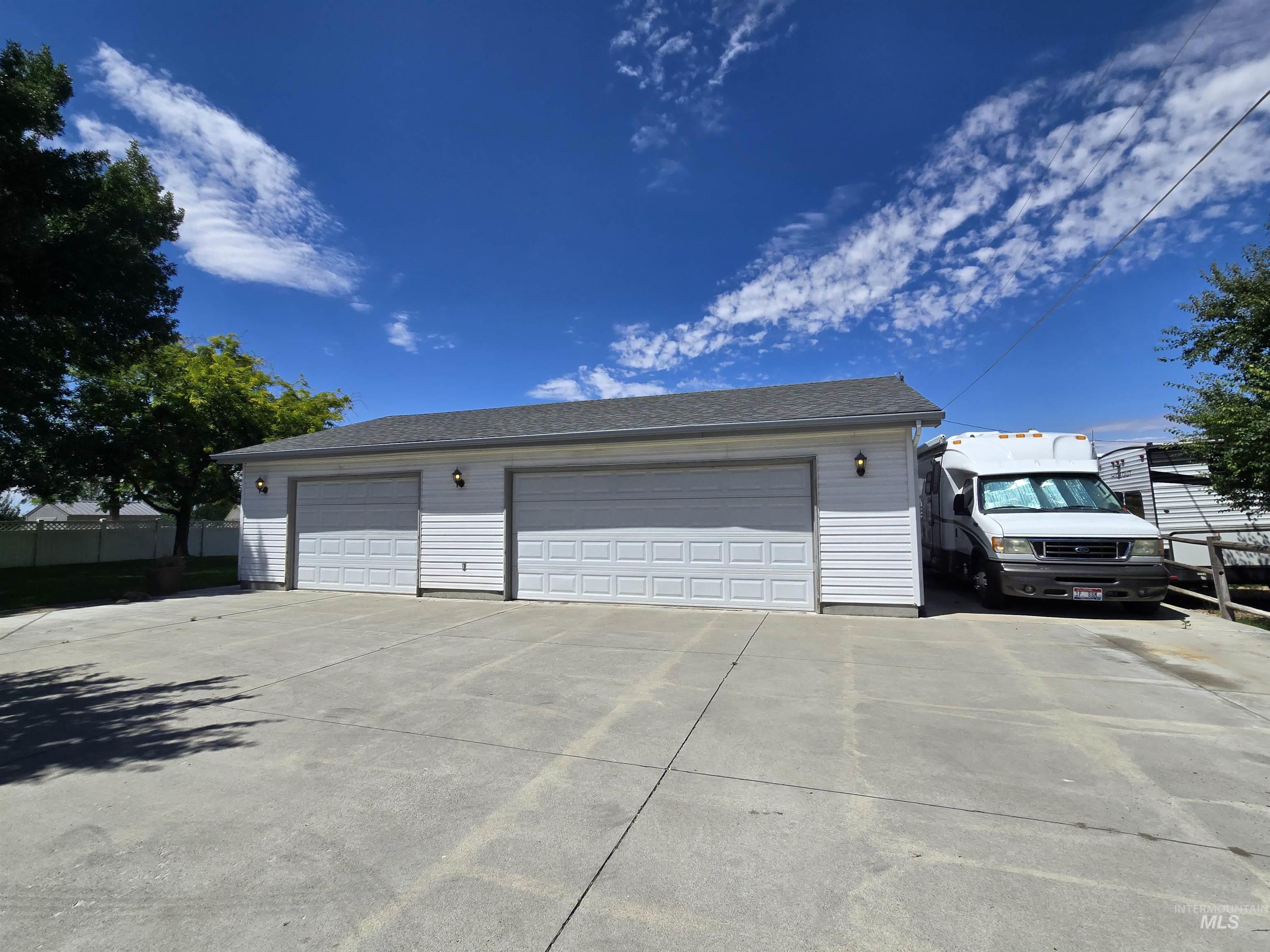 2134 Maple Court, Fruitland, Idaho 83619, 4 Bedrooms, 2 Bathrooms, Residential For Sale, Price $535,000,MLS 99000063