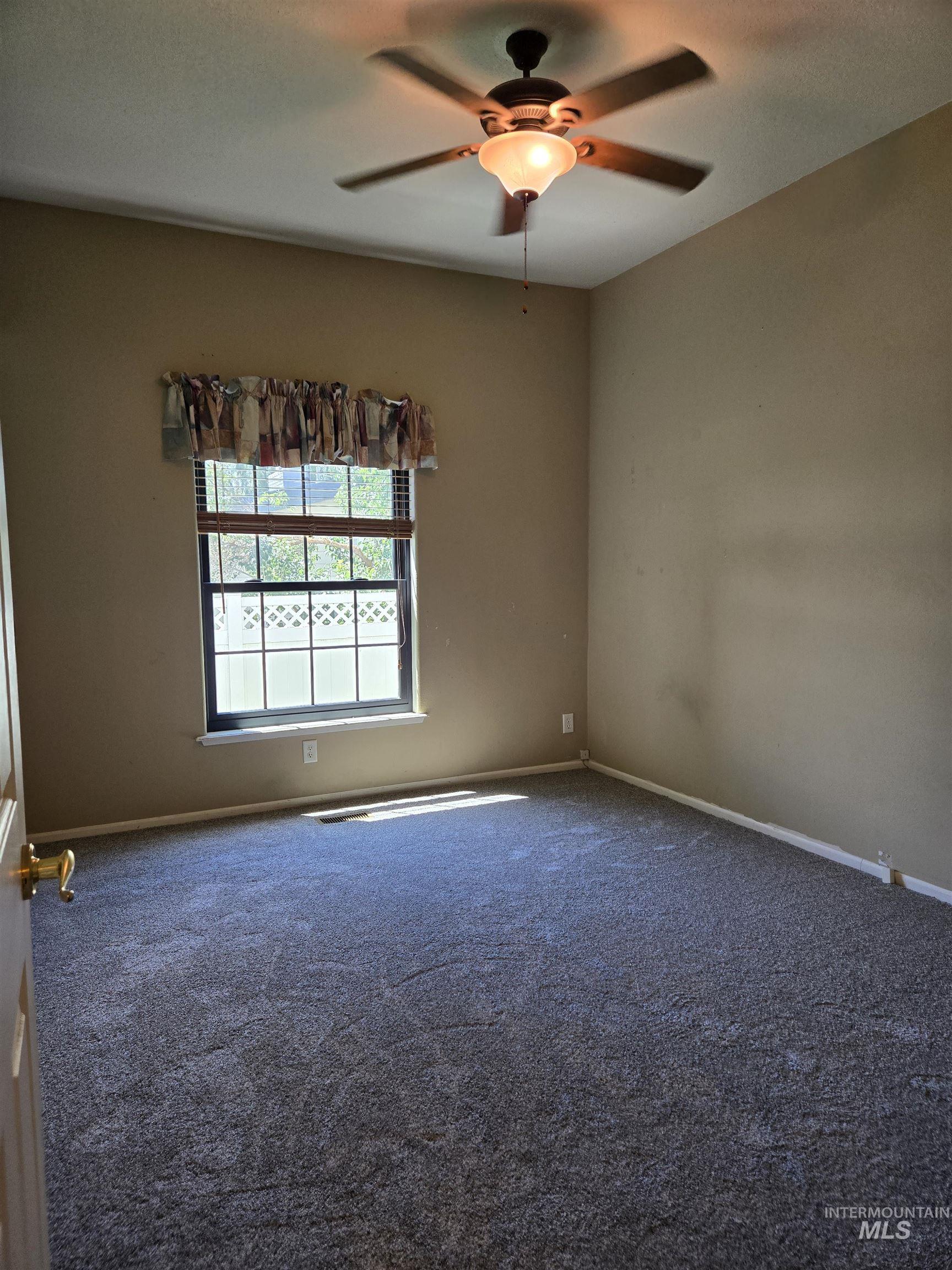2134 Maple Court, Fruitland, Idaho 83619, 4 Bedrooms, 2 Bathrooms, Residential For Sale, Price $535,000,MLS 99000063