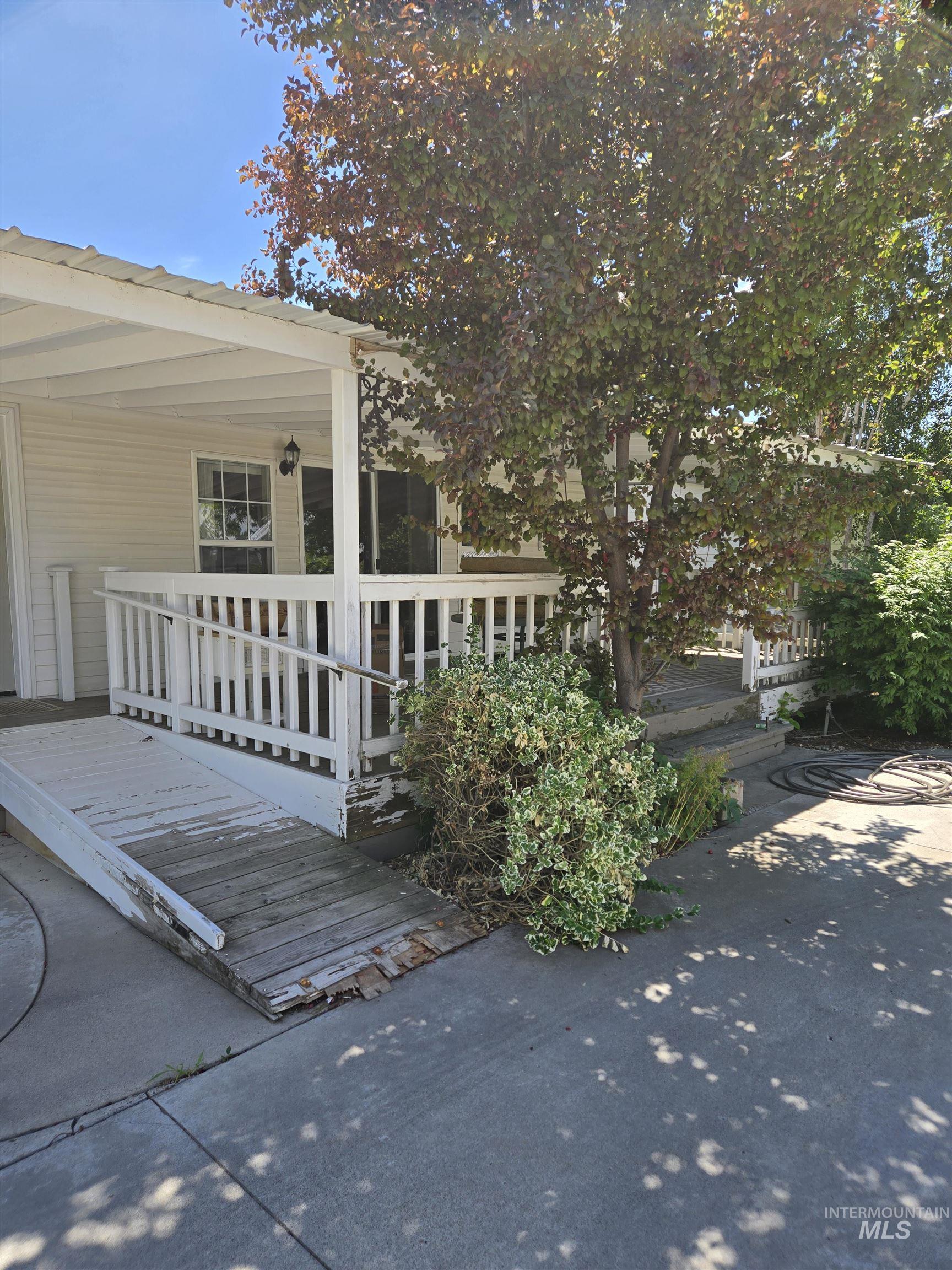 2134 Maple Court, Fruitland, Idaho 83619, 4 Bedrooms, 2 Bathrooms, Residential For Sale, Price $535,000,MLS 99000063