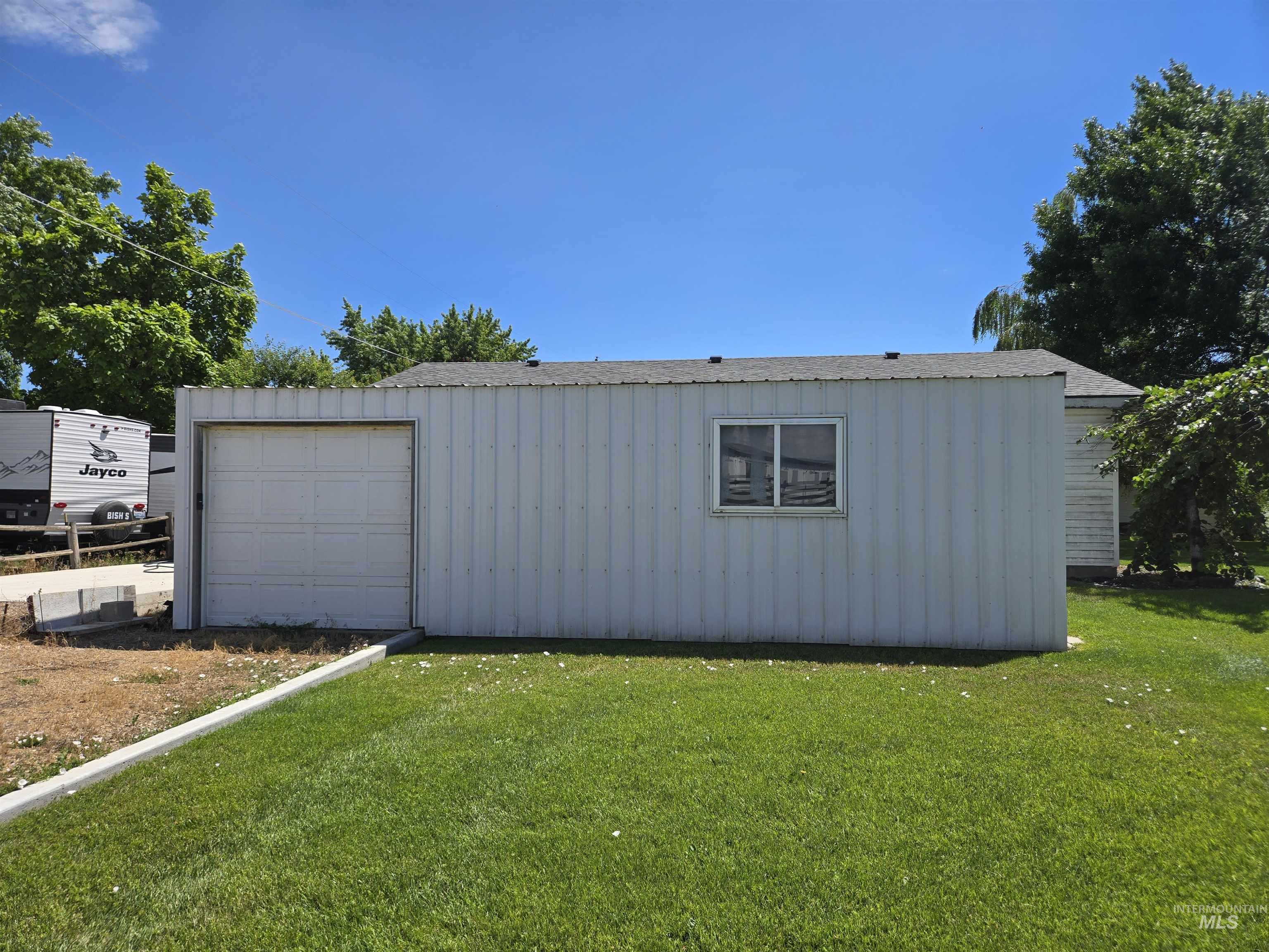 2134 Maple Court, Fruitland, Idaho 83619, 4 Bedrooms, 2 Bathrooms, Residential For Sale, Price $535,000,MLS 99000063