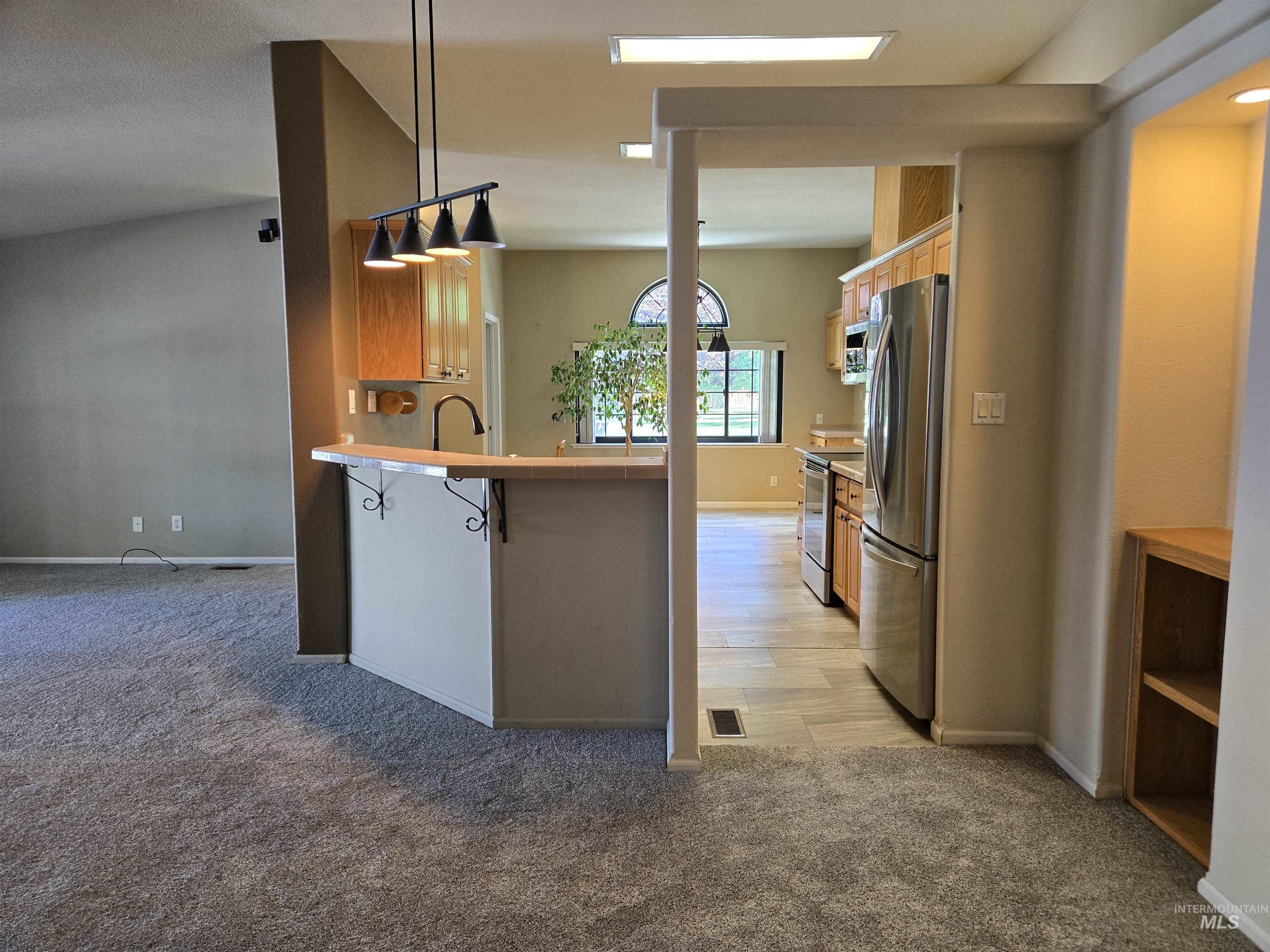 2134 Maple Court, Fruitland, Idaho 83619, 4 Bedrooms, 2 Bathrooms, Residential For Sale, Price $535,000,MLS 99000063