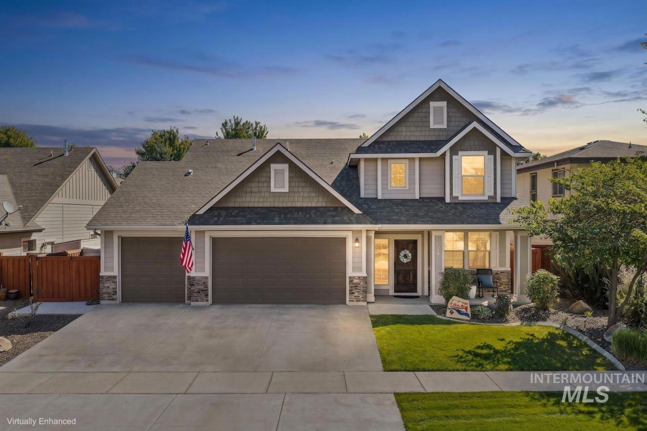 124 S Rivermist, Star, Idaho 83669, 4 Bedrooms, 2.5 Bathrooms, Residential For Sale, Price $684,900, 99000070