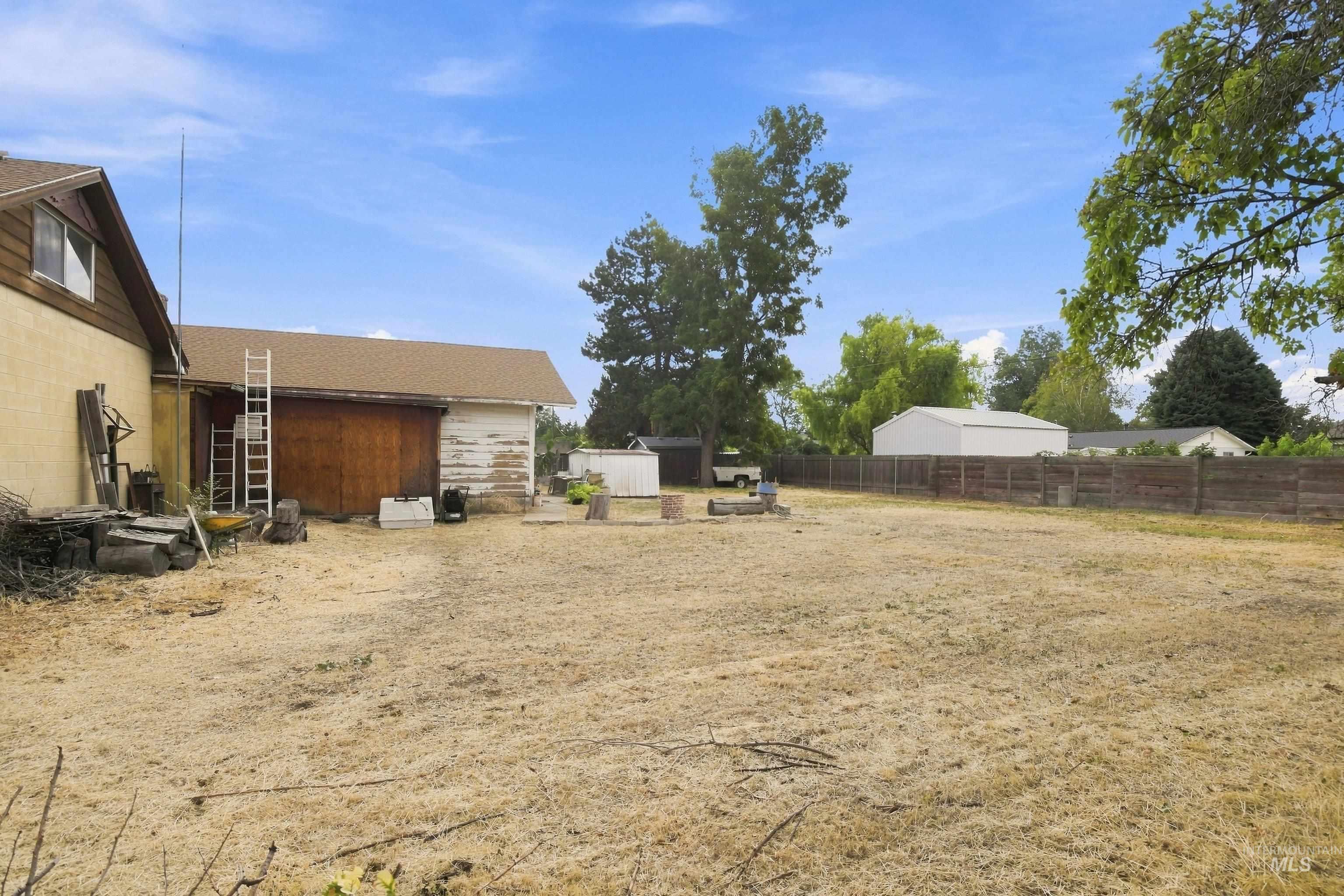 2302 Cherry Street, Caldwell, Idaho 83605, 4 Bedrooms, 2 Bathrooms, Residential For Sale, Price $299,900,MLS 99000076