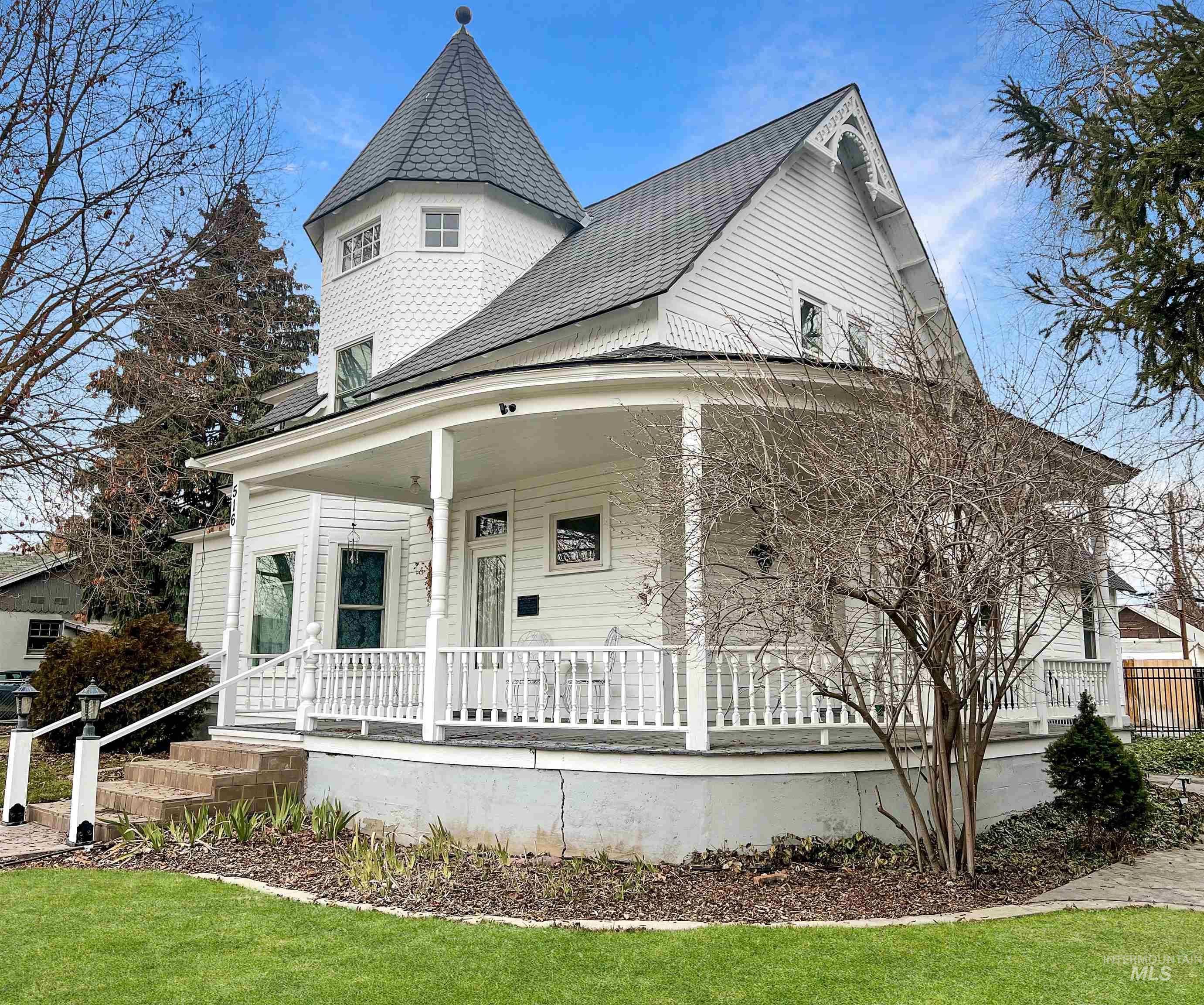 516 E Main, Weiser, Idaho 83672, 3 Bedrooms, 3 Bathrooms, Residential For Sale, Price $539,900,MLS 99000081