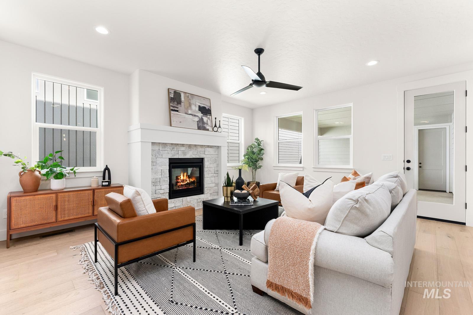 13344 N Spring Creek Way, Boise, Idaho 83714, 3 Bedrooms, 2.5 Bathrooms, Residential For Sale, Price $829,041,MLS 99000082