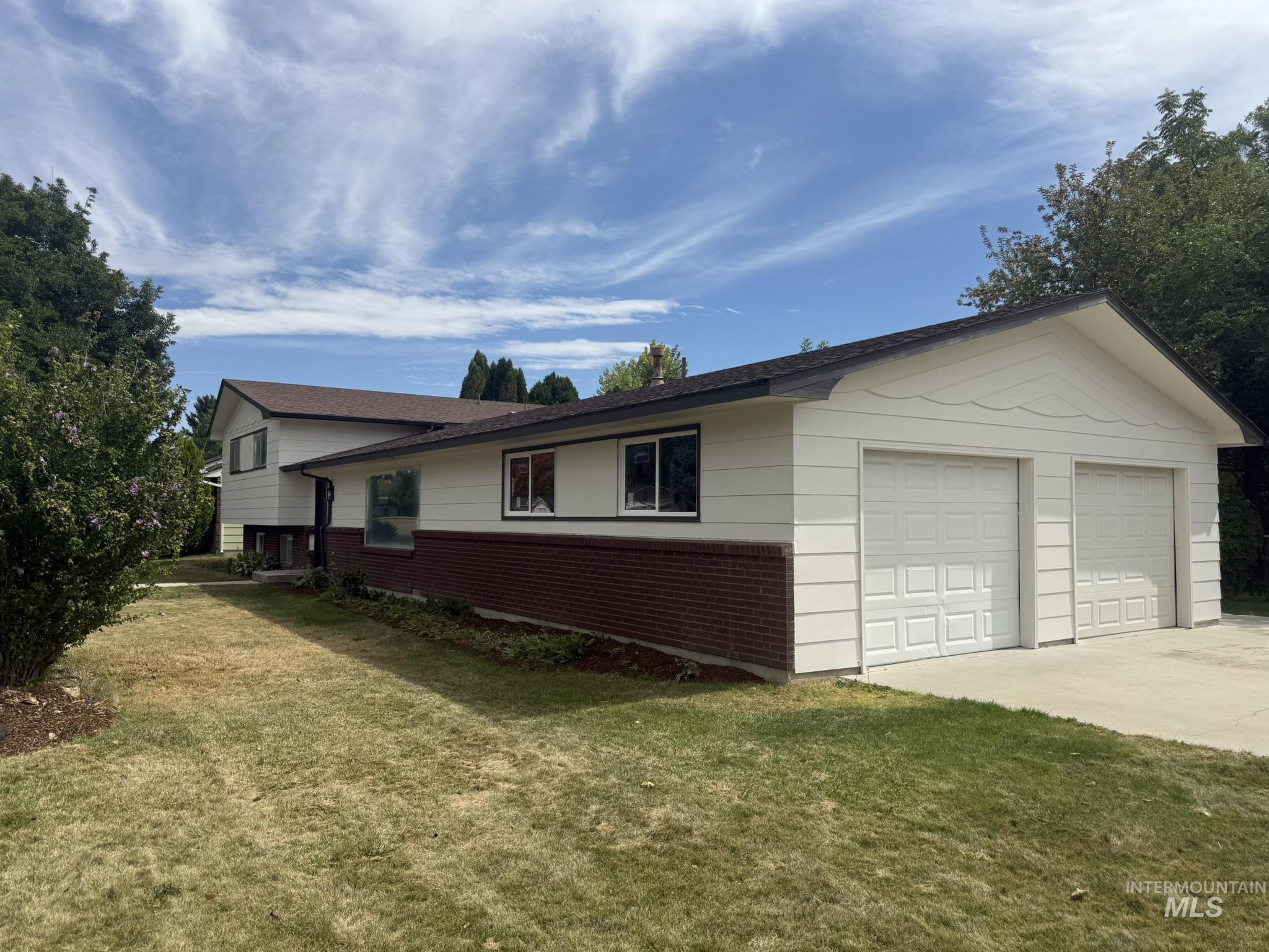1503 E Dakota Ave, Nampa, Idaho 83686, 4 Bedrooms, 3 Bathrooms, Residential For Sale, Price $580,000,MLS 99000084