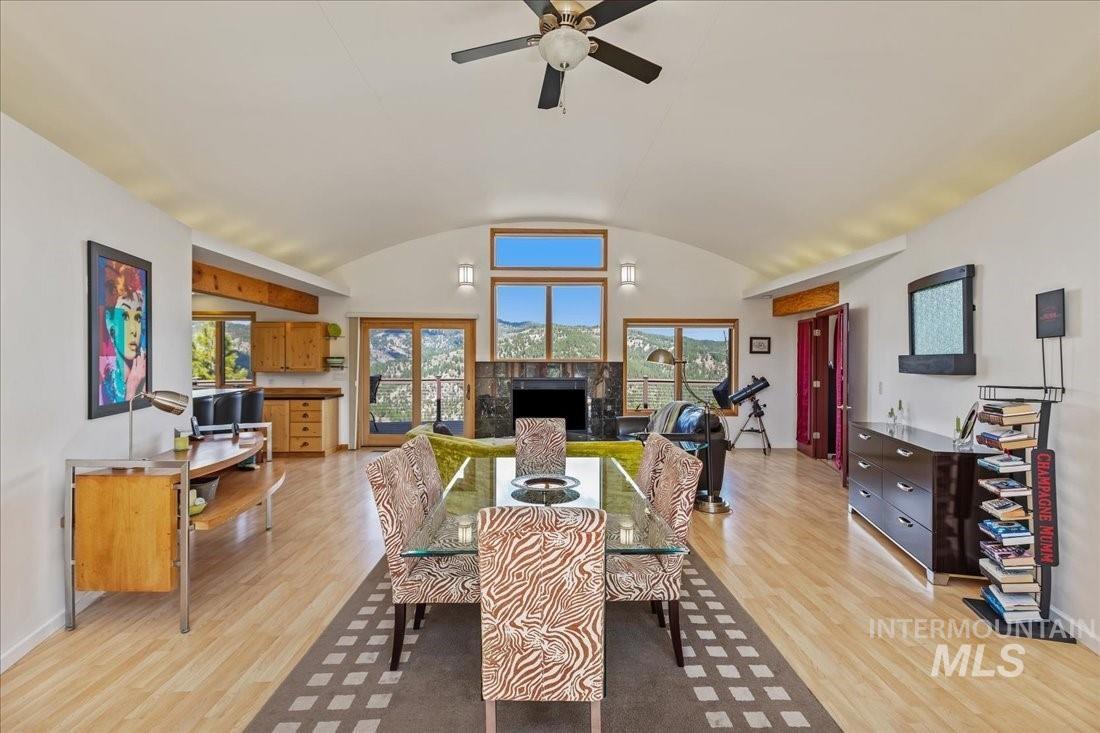 11 Deer Point Cir, Boise, Idaho 83716, 3 Bedrooms, 2 Bathrooms, Residential For Sale, Price $685,000,MLS 99000091