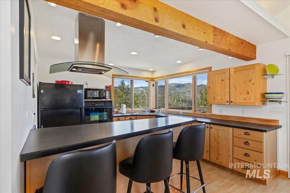 11 Deer Point Cir, Boise, Idaho 83716, 3 Bedrooms, 2 Bathrooms, Residential For Sale, Price $685,000,MLS 99000091