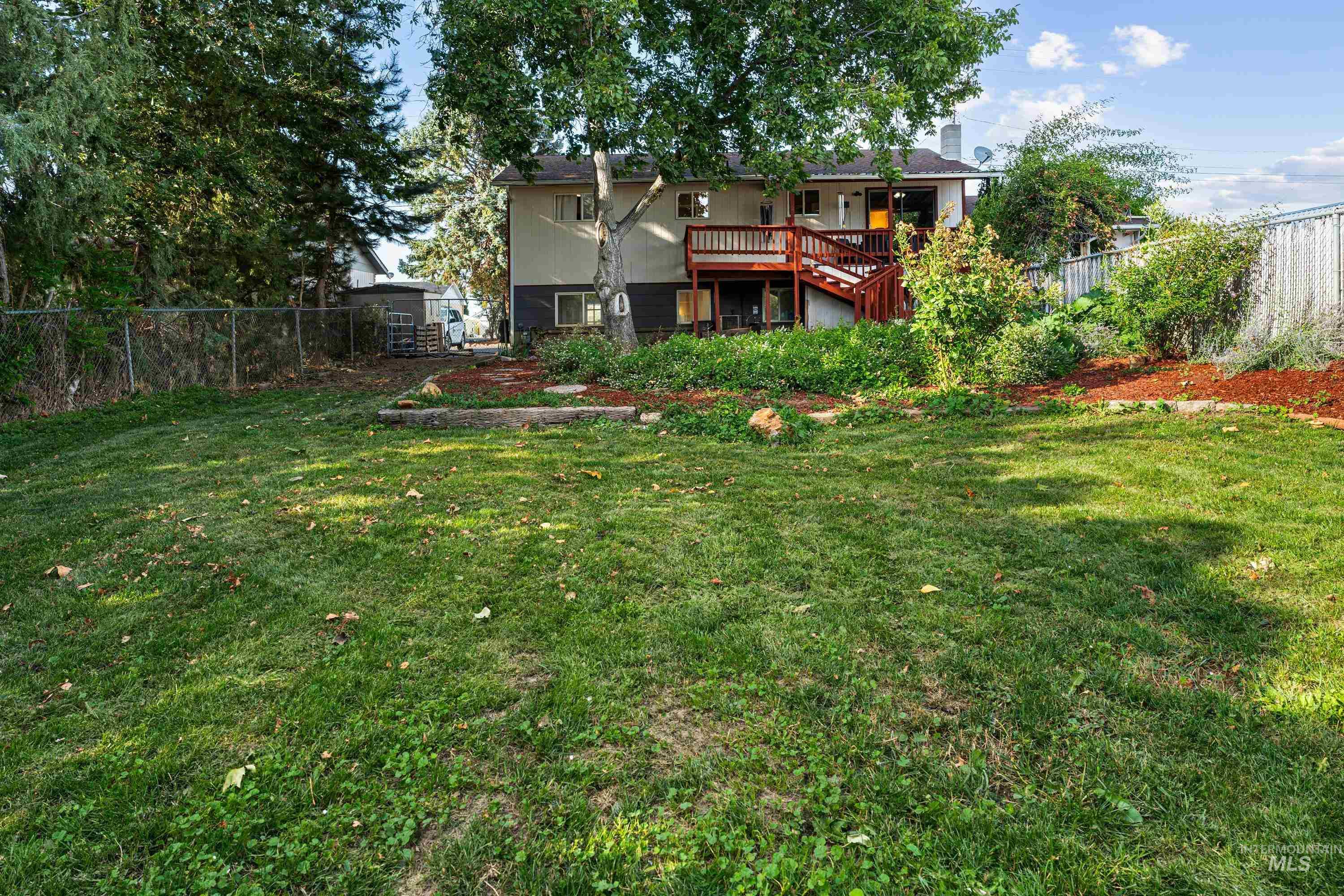 2020 Powers Ave, Lewiston, Idaho 83501, 4 Bedrooms, 2 Bathrooms, Residential For Sale, Price $399,990,MLS 99000095