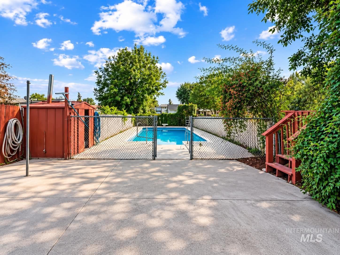 2020 Powers Ave, Lewiston, Idaho 83501, 4 Bedrooms, 2 Bathrooms, Residential For Sale, Price $399,990,MLS 99000095