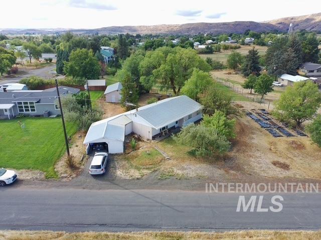 555 Cemetery Road, Cambridge, Idaho 83610, 3 Bedrooms, 2 Bathrooms, Residential For Sale, Price $295,000,MLS 99000099