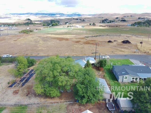 555 Cemetery Road, Cambridge, Idaho 83610, 3 Bedrooms, 2 Bathrooms, Residential For Sale, Price $295,000,MLS 99000099