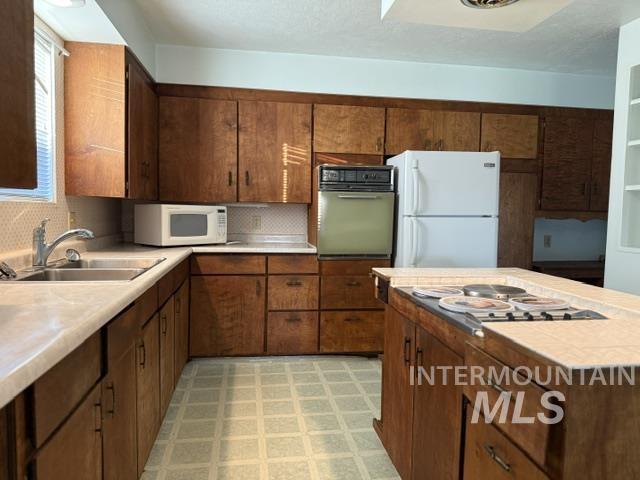 555 Cemetery Road, Cambridge, Idaho 83610, 3 Bedrooms, 2 Bathrooms, Residential For Sale, Price $295,000,MLS 99000099