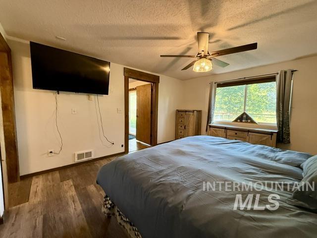 11230 N River Road, Payette, Idaho 83661, 3 Bedrooms, 2 Bathrooms, Residential For Sale, Price $715,000,MLS 99000101