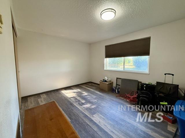 11230 N River Road, Payette, Idaho 83661, 3 Bedrooms, 2 Bathrooms, Residential For Sale, Price $715,000,MLS 99000101