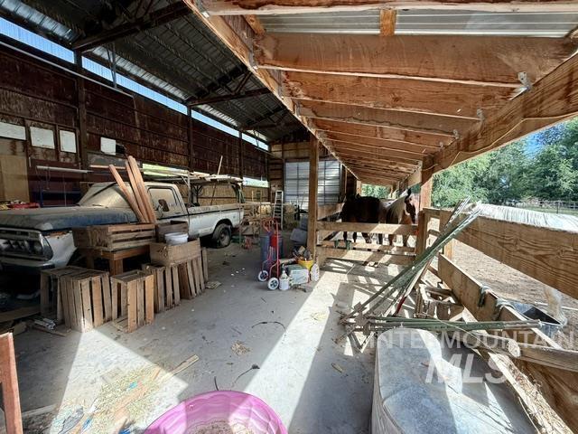 11230 N River Road, Payette, Idaho 83661, 3 Bedrooms, 2 Bathrooms, Residential For Sale, Price $715,000,MLS 99000101
