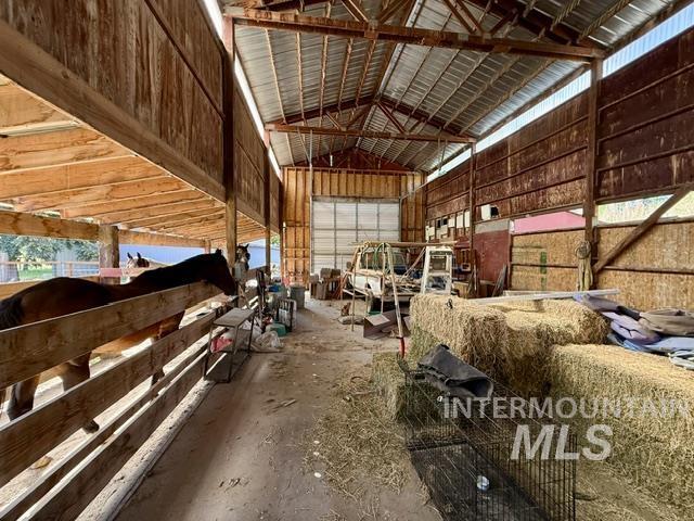 11230 N River Road, Payette, Idaho 83661, 3 Bedrooms, 2 Bathrooms, Residential For Sale, Price $715,000,MLS 99000101