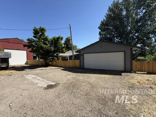 11230 N River Road, Payette, Idaho 83661, 3 Bedrooms, 2 Bathrooms, Residential For Sale, Price $715,000,MLS 99000101
