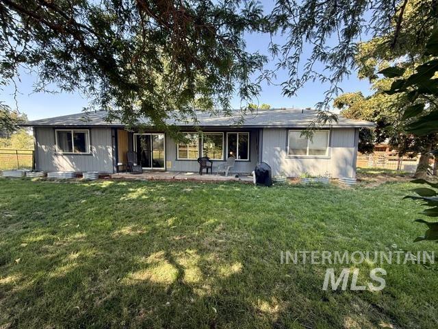 11230 N River Road, Payette, Idaho 83661, 3 Bedrooms, 2 Bathrooms, Residential For Sale, Price $715,000,MLS 99000101