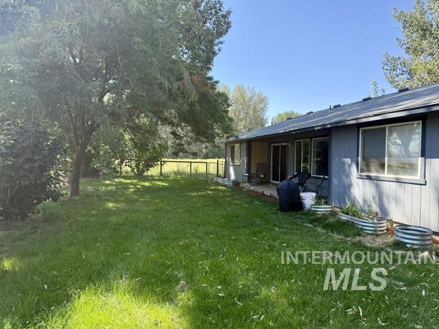 11230 N River Road, Payette, Idaho 83661, 3 Bedrooms, 2 Bathrooms, Residential For Sale, Price $715,000,MLS 99000101