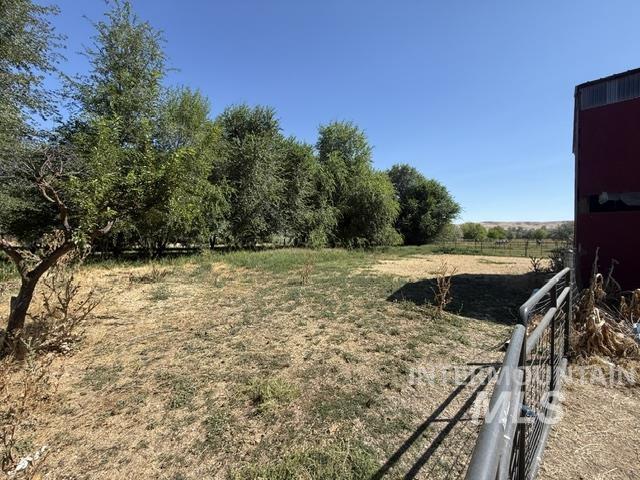 11230 N River Road, Payette, Idaho 83661, 3 Bedrooms, 2 Bathrooms, Residential For Sale, Price $715,000,MLS 99000101