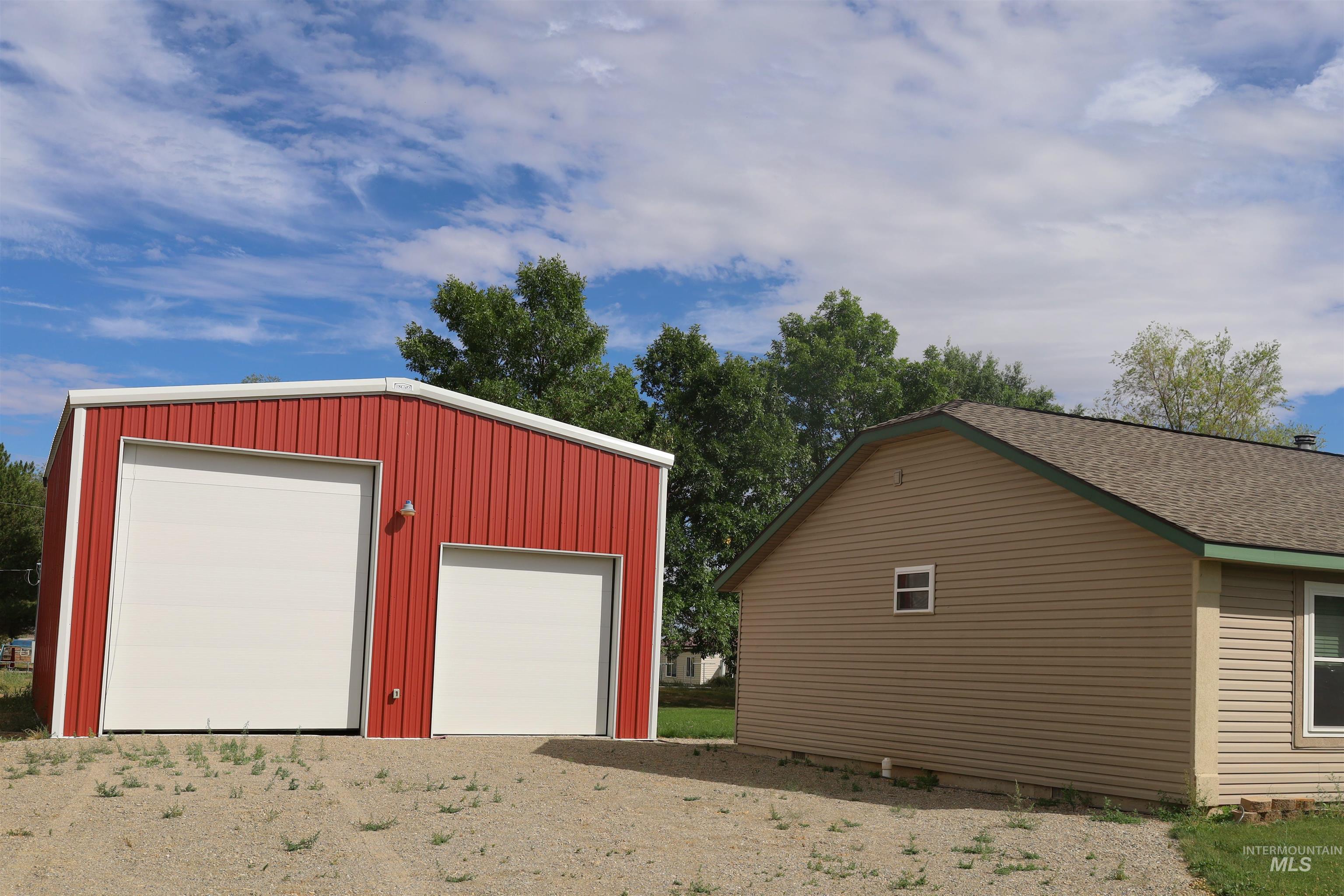 560 N 1st Street, Richfield, Idaho 83349, 3 Bedrooms, 2 Bathrooms, Residential For Sale, Price $425,000,MLS 99000102