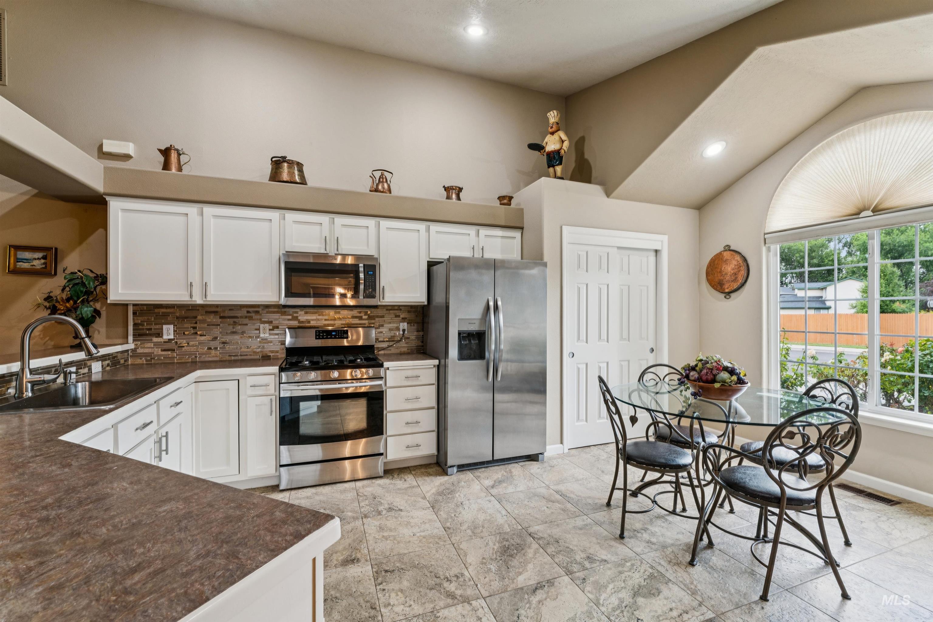 232 Taurus Way, Star, Idaho 83669, 3 Bedrooms, 2 Bathrooms, Residential For Sale, Price $469,000, 99000103