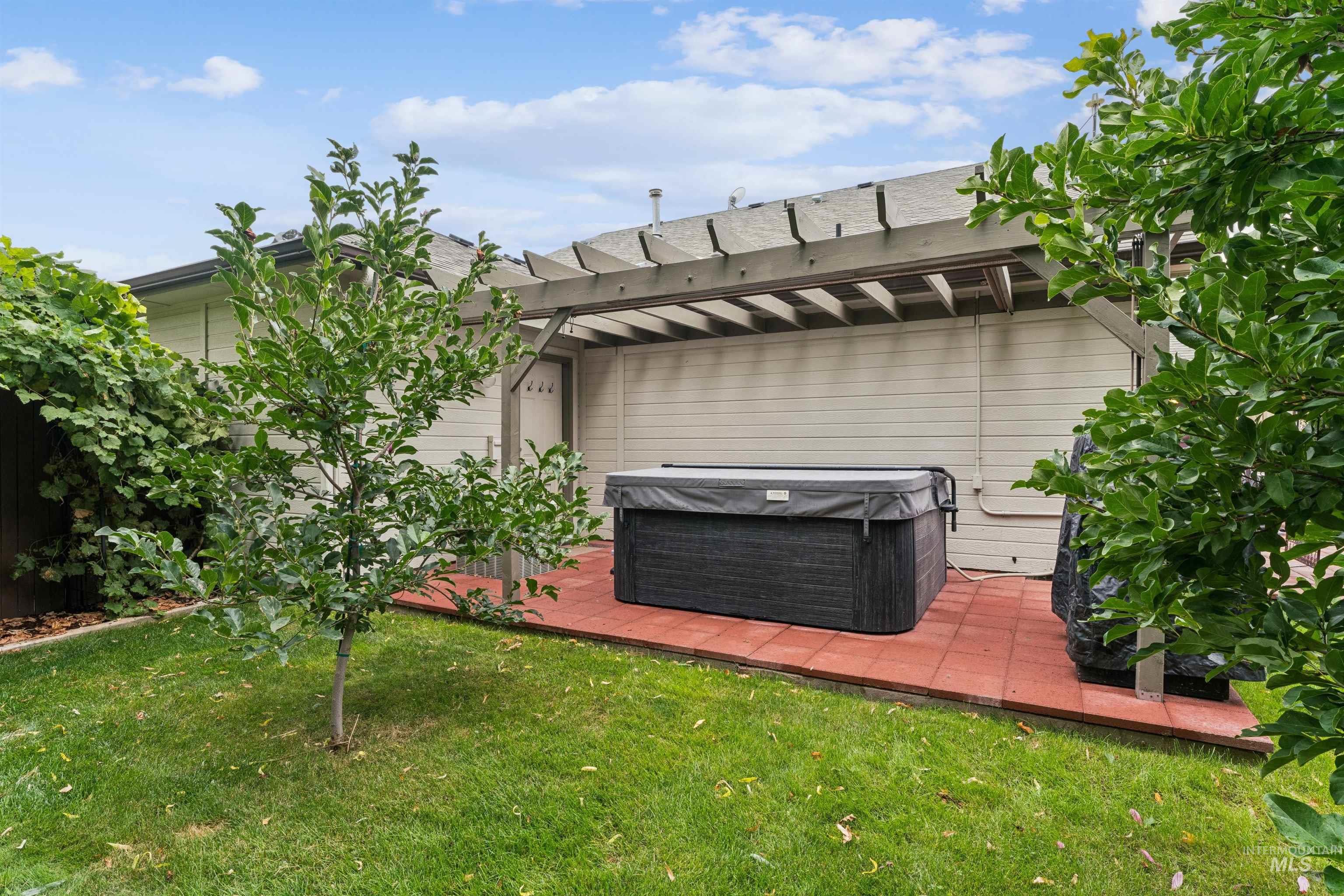 232 Taurus Way, Star, Idaho 83669, 3 Bedrooms, 2 Bathrooms, Residential For Sale, Price $469,000, 99000103