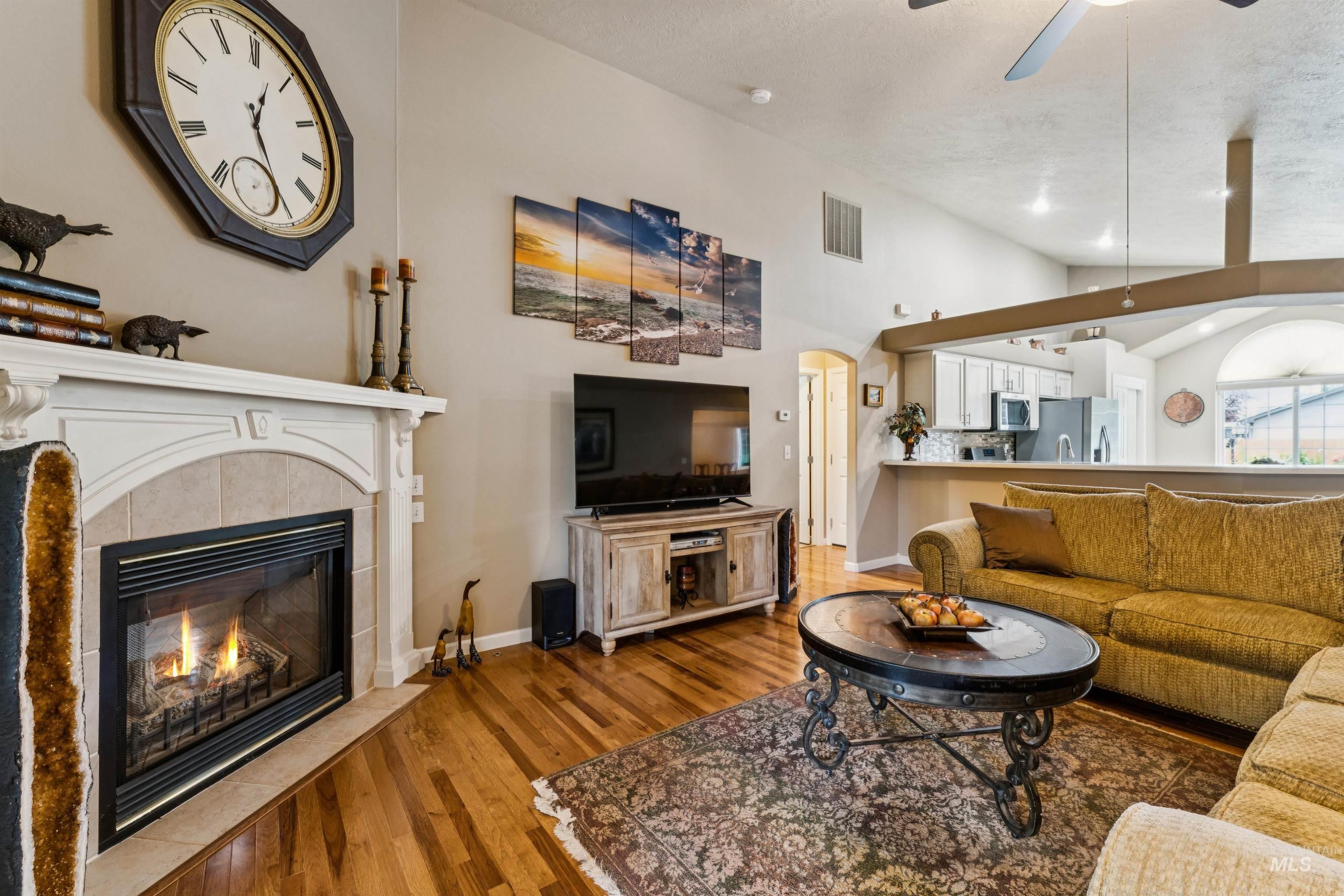232 Taurus Way, Star, Idaho 83669, 3 Bedrooms, 2 Bathrooms, Residential For Sale, Price $469,000, 99000103
