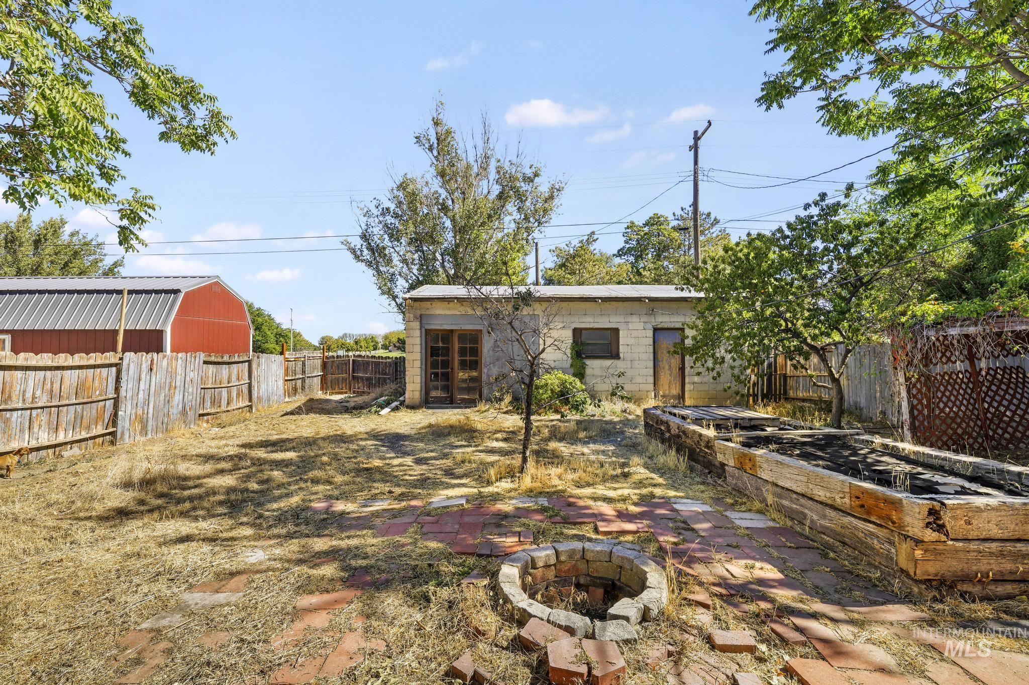 412 7th Ave N, Buhl, Idaho 83316, 2 Bedrooms, 1 Bathroom, Residential For Sale, Price $220,000,MLS 99000104