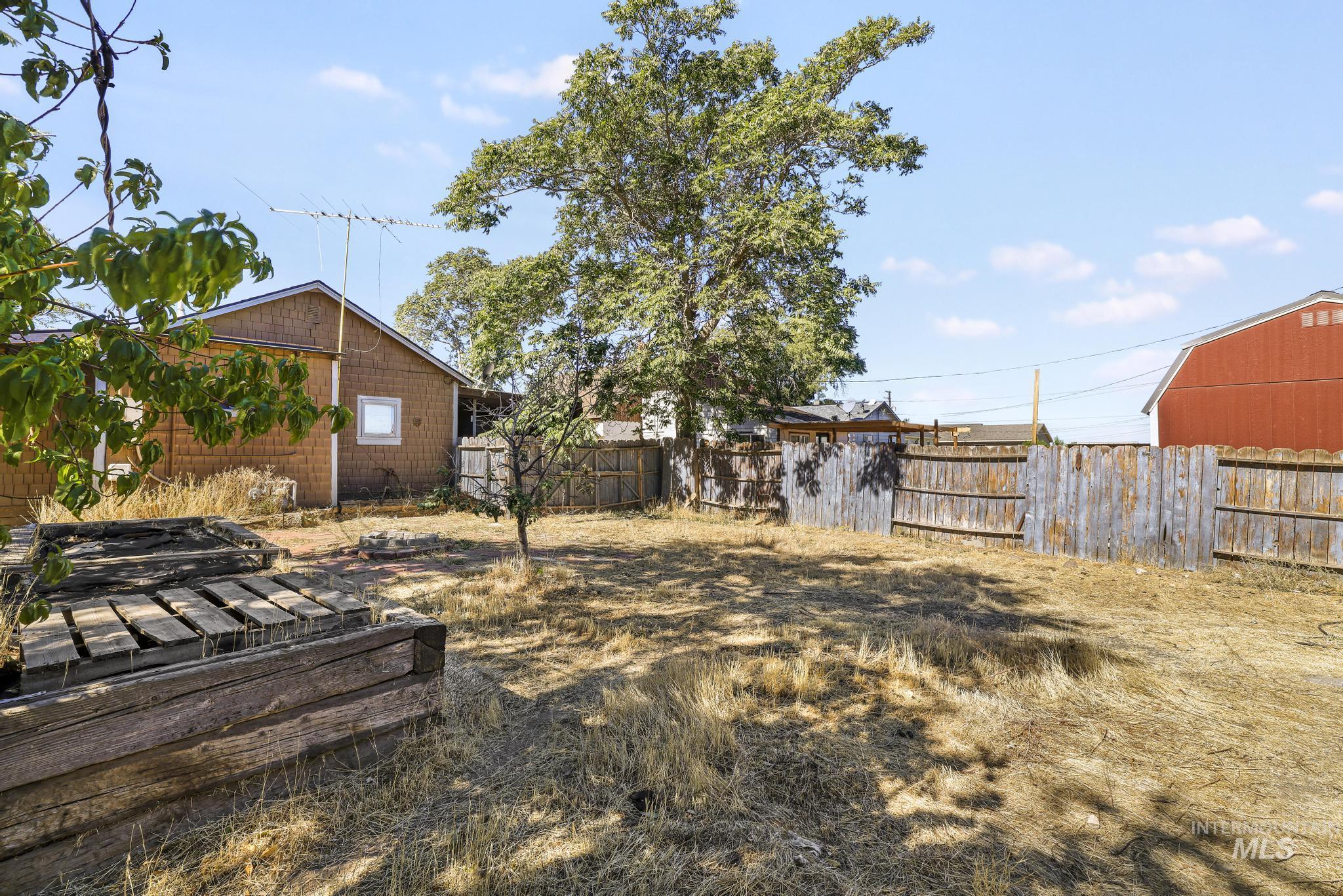 412 7th Ave N, Buhl, Idaho 83316, 2 Bedrooms, 1 Bathroom, Residential For Sale, Price $220,000,MLS 99000104