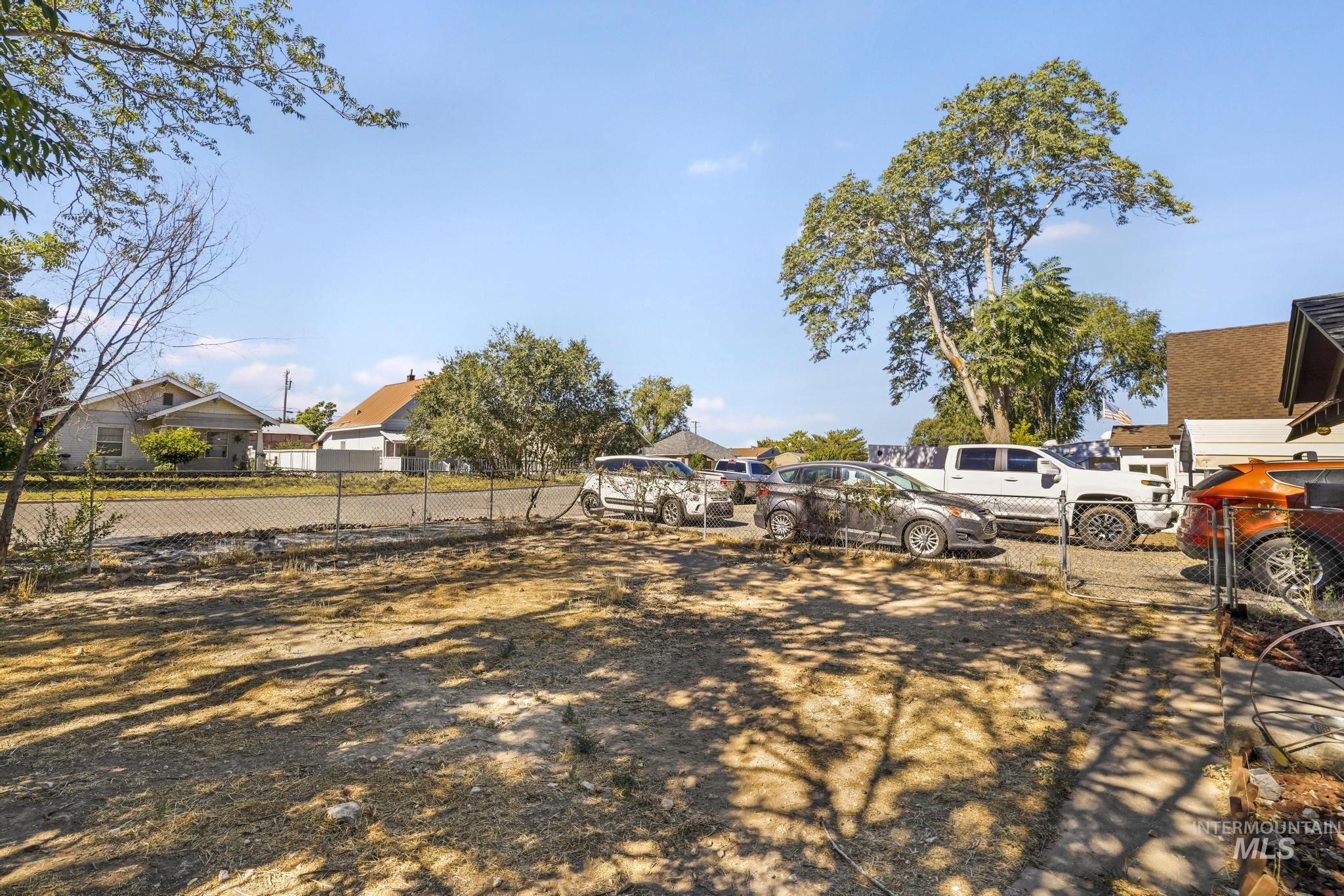 412 7th Ave N, Buhl, Idaho 83316, 2 Bedrooms, 1 Bathroom, Residential For Sale, Price $220,000,MLS 99000104