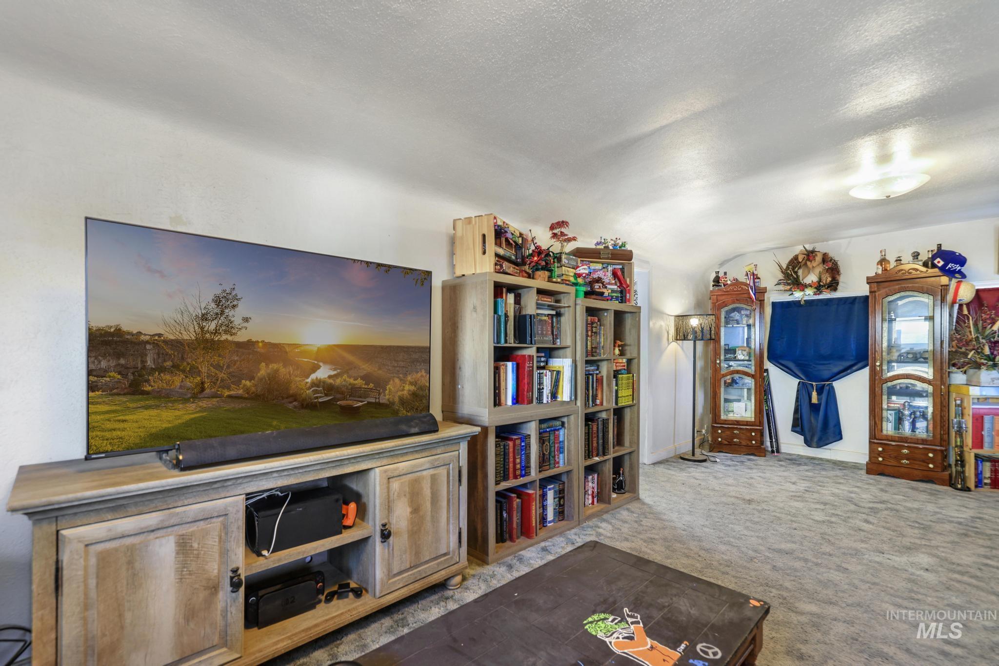 412 7th Ave N, Buhl, Idaho 83316, 2 Bedrooms, 1 Bathroom, Residential For Sale, Price $220,000,MLS 99000104