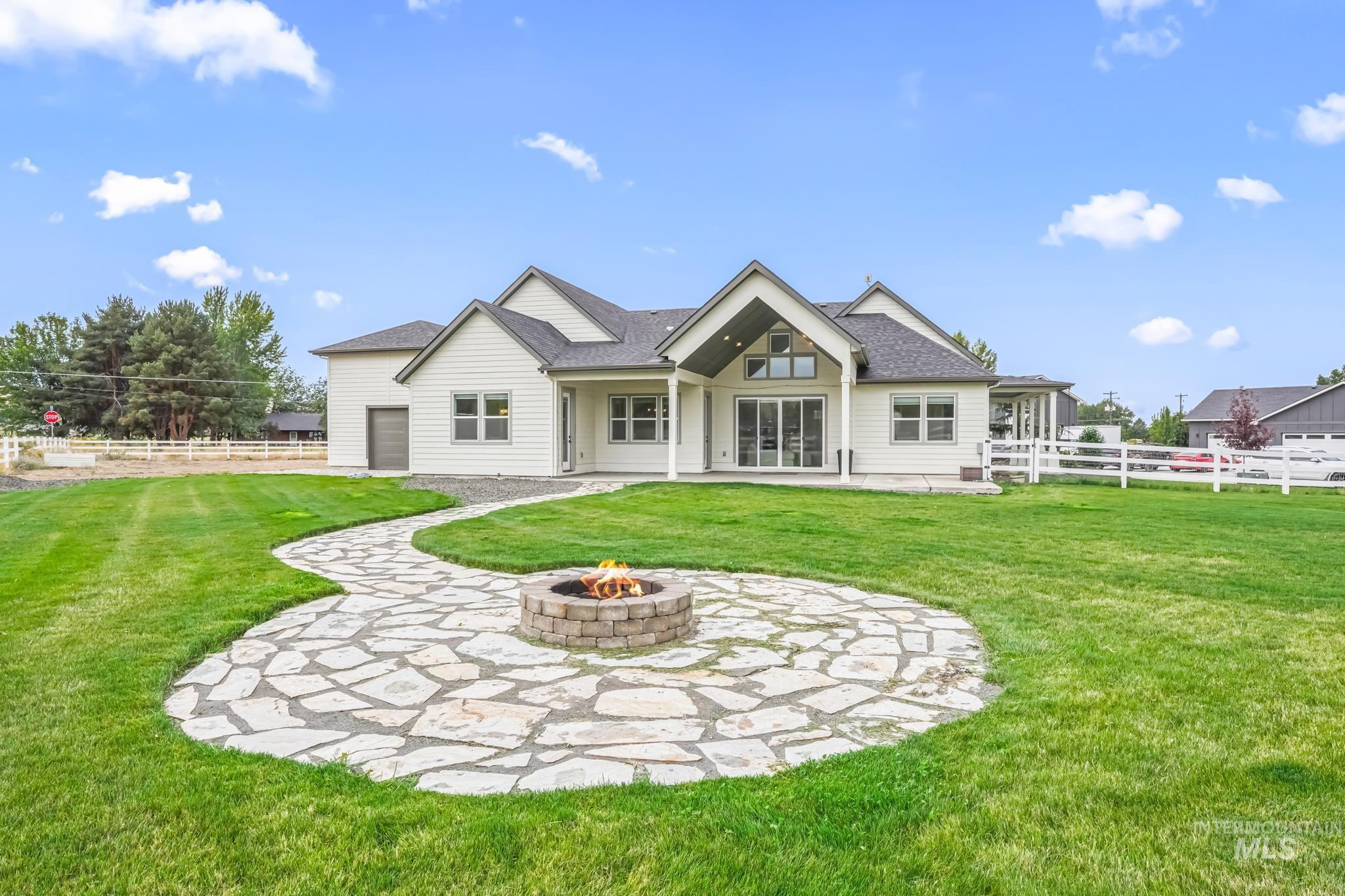 1410 Connelly Ln, Emmett, Idaho 83617, 5 Bedrooms, 3.5 Bathrooms, Residential For Sale, Price $995,000, 99000106