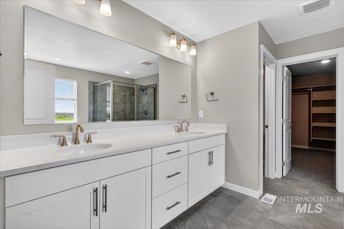 182 N Morty Ave, Kuna, Idaho 83634, 5 Bedrooms, 3 Bathrooms, Residential For Sale, Price $699,990,MLS 99000108