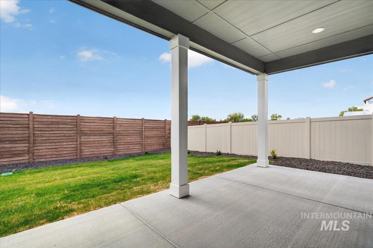 182 N Morty Ave, Kuna, Idaho 83634, 5 Bedrooms, 3 Bathrooms, Residential For Sale, Price $699,990,MLS 99000108