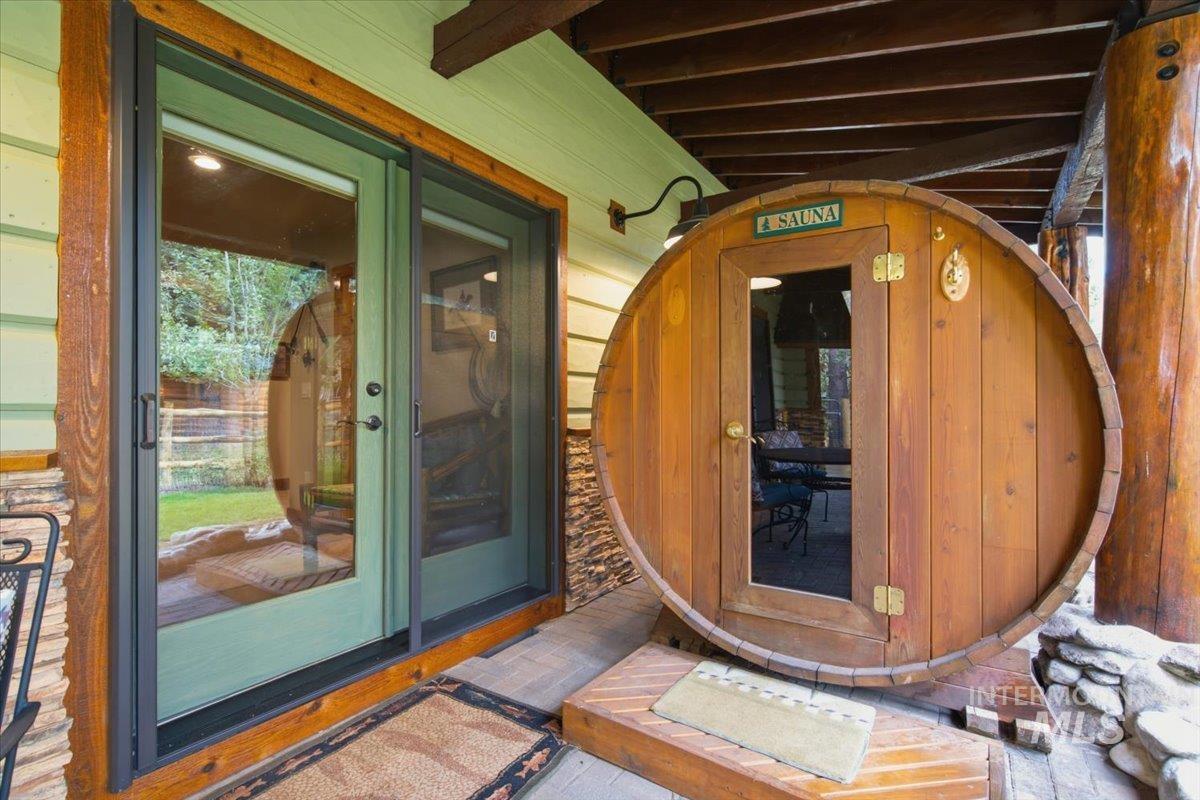 1029 Cee Way Loop, McCall, Idaho 83638, 3 Bedrooms, 3.5 Bathrooms, Residential For Sale, Price $1,395,000,MLS 99000109