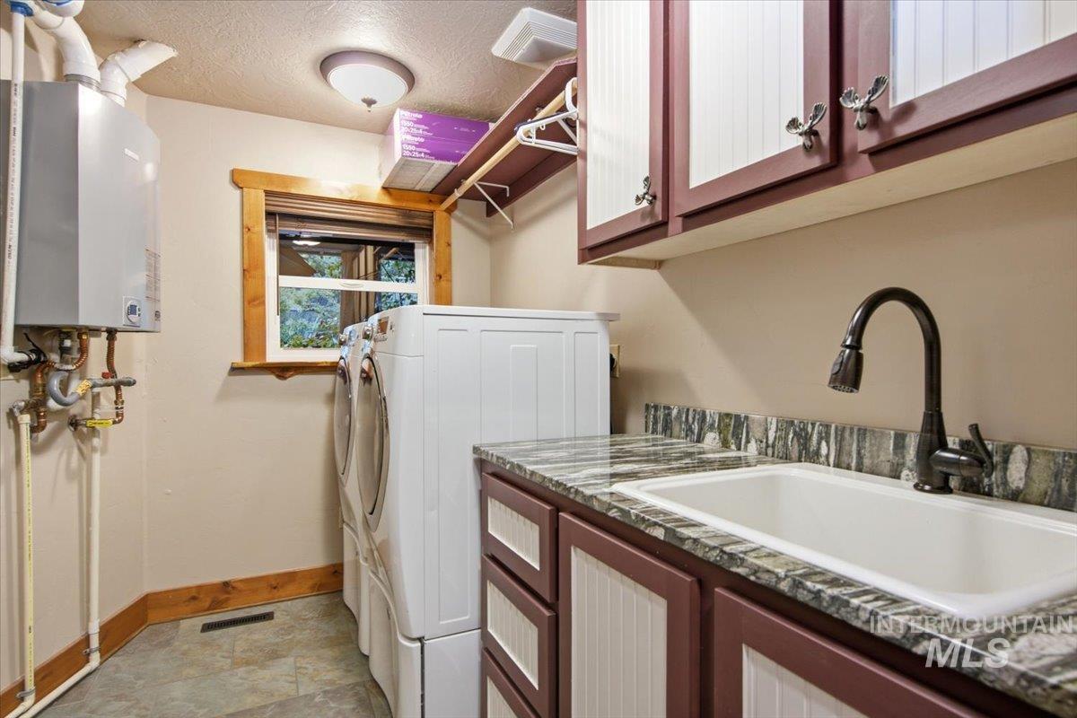 1029 Cee Way Loop, McCall, Idaho 83638, 3 Bedrooms, 3.5 Bathrooms, Residential For Sale, Price $1,395,000,MLS 99000109